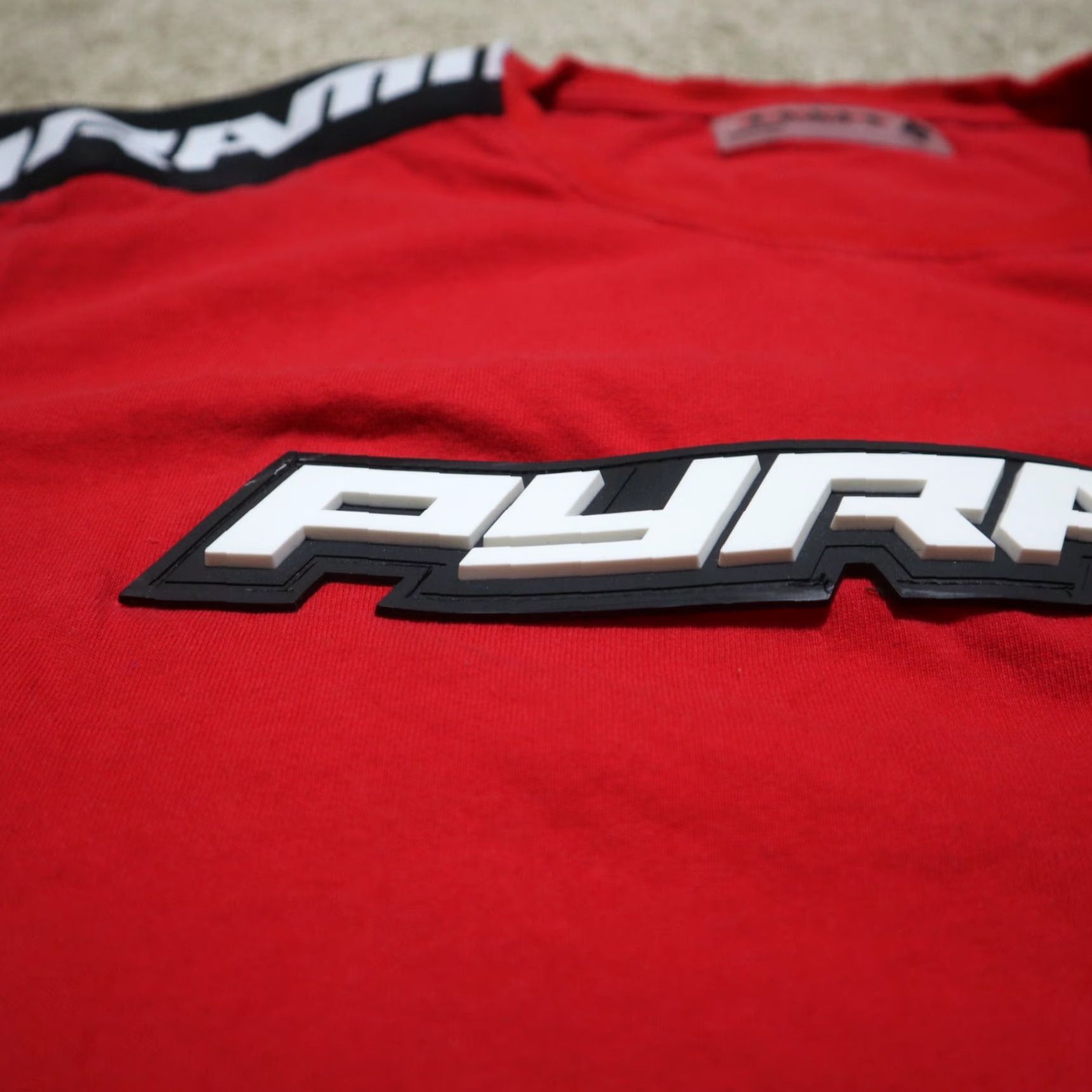 Logo 7 VINTAGE Pyramid Logo Red T-Shirt Men Large Streetwear Casual 90s Size US L / EU 52-54 / 3 - 2 Thumbnail
