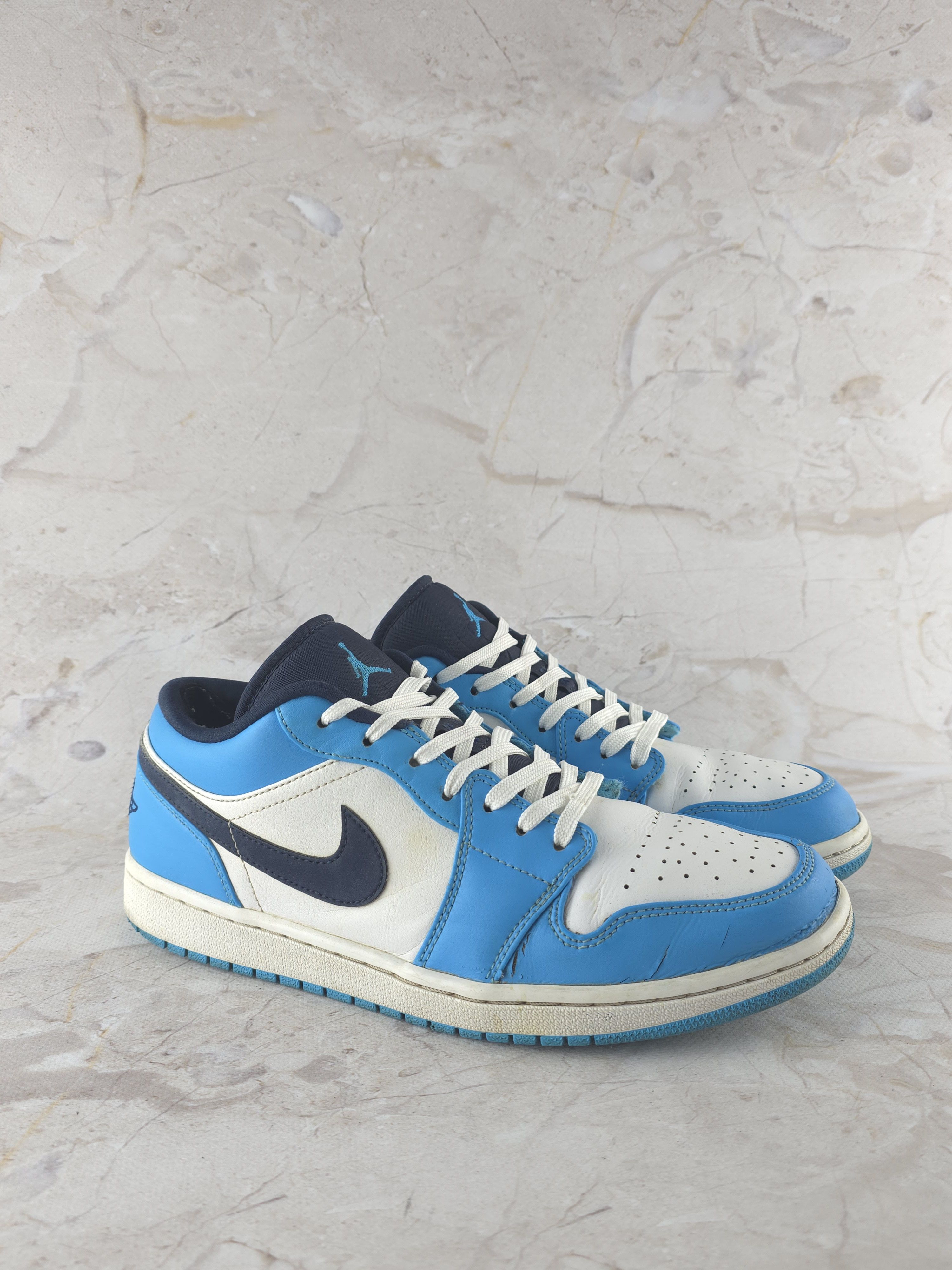 Jordan Brand Jordan 1 low UNC basketball shoes Size US 10 / EU 43 - 1 Thumbnail