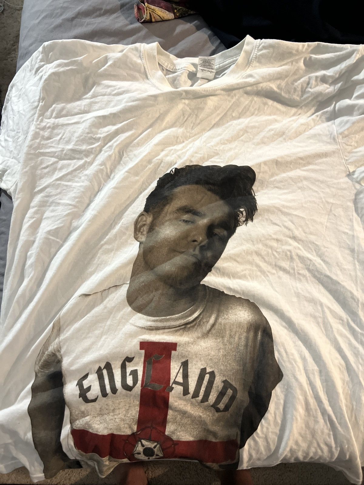 The Smiths Vintage Wallpaper T-Shirt: A Tribute to Morrissey