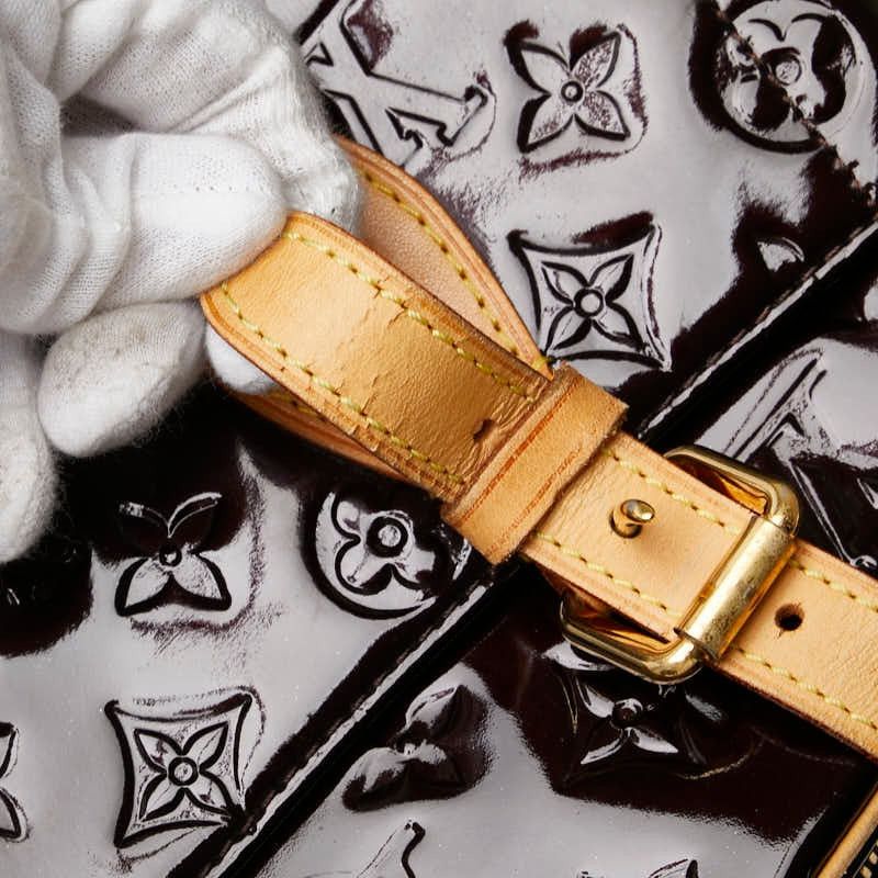 Louis Vuitton Louis Vuitton Monogram Vernis Summit Drive Handbag M93516 Size ONE SIZE - 5 Thumbnail