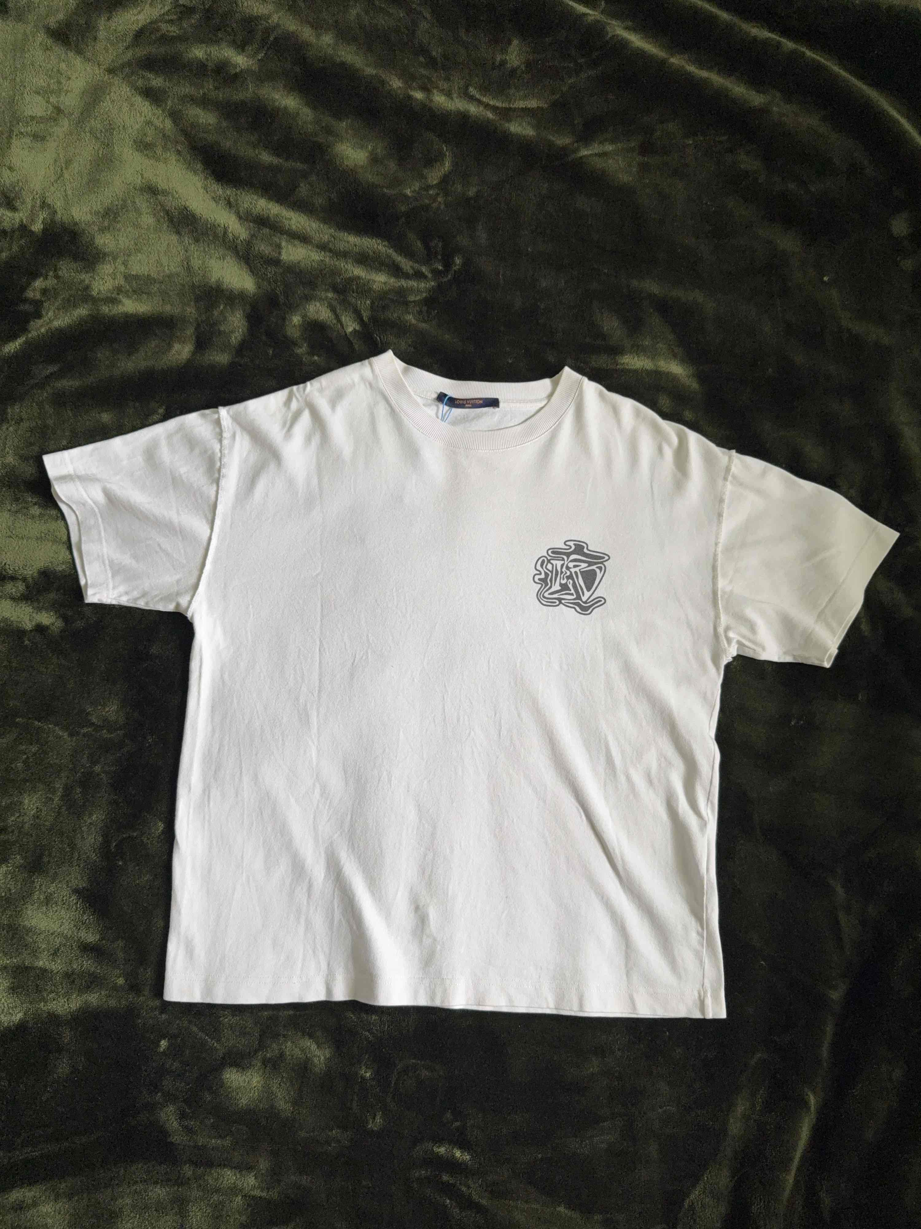 Louis Vuitton Louis Vuitton Logo T-Shirt Size S Size US S / EU 44-46 / 1 - 1 Thumbnail