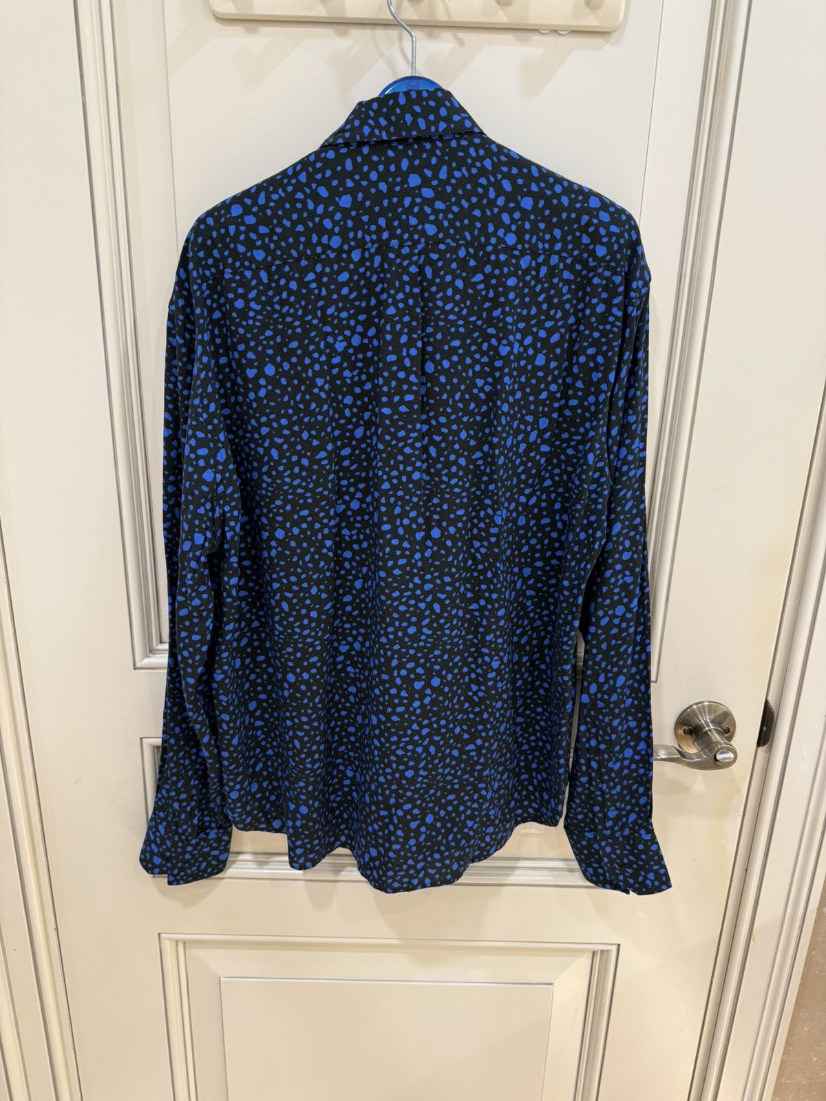 Saint Laurent Paris Black and blue leopard print collar size40 Size US M / EU 48-50 / 2 - 12 Thumbnail