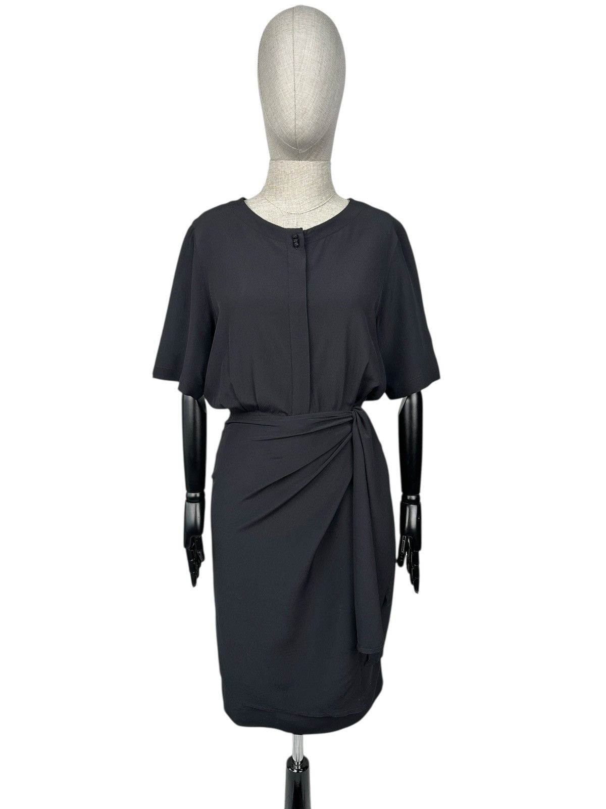 Salvatore Ferragamo SALVATORE FERRAGAMO 100% Silk Crepe Wrap Button Dress Black Size M / US 6-8 / IT 42-44 - 1 Thumbnail