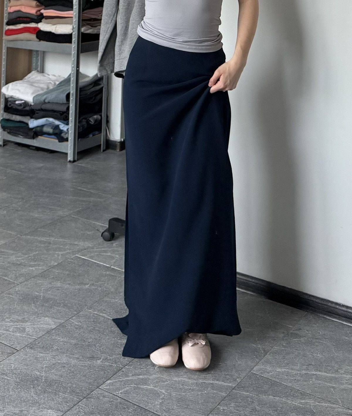 Versace Versus Versace skirt maxi viscose rare vintage Size 28" / US 6 / IT 42 - 2 Thumbnail