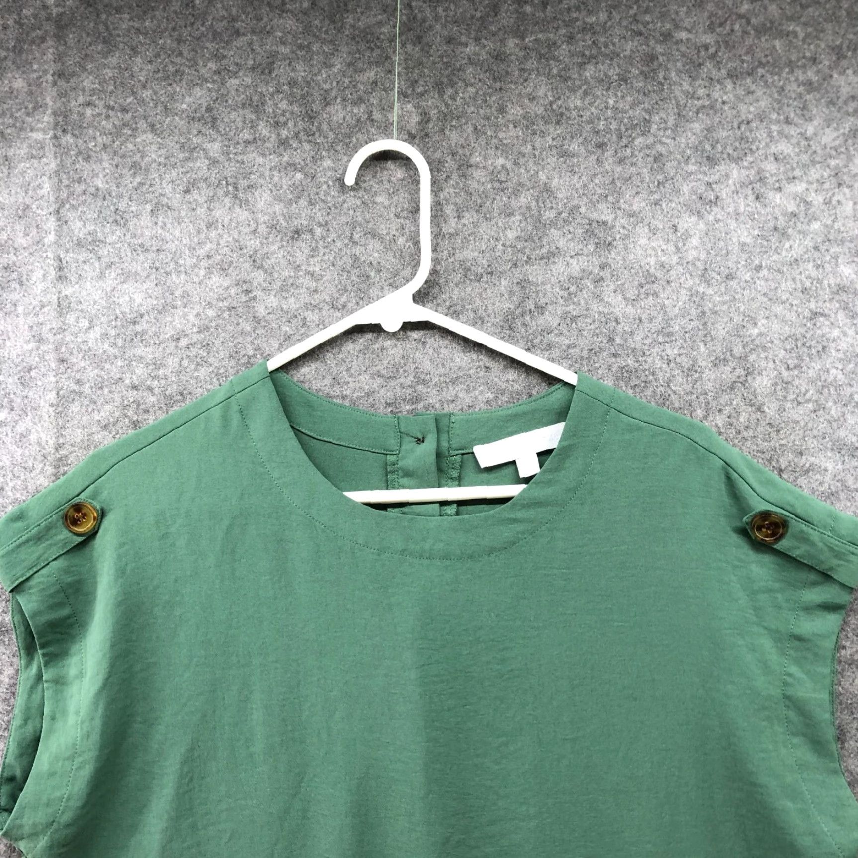 Vintage Adyson Parker Blouse Shirt Womens M Sage Green Crewneck Short Sleeve Chiffon Polyester Size M / US 6-8 / IT 42-44 - 3 Thumbnail