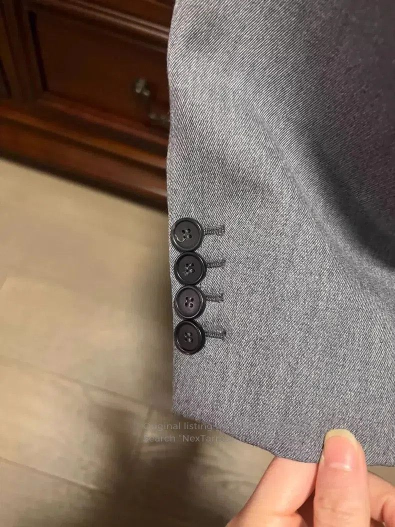 Alexander McQueen Alexander McQueen Gray Suit Jacket with Dust Bag. Size US M / EU 48-50 / 2 - 6 Thumbnail