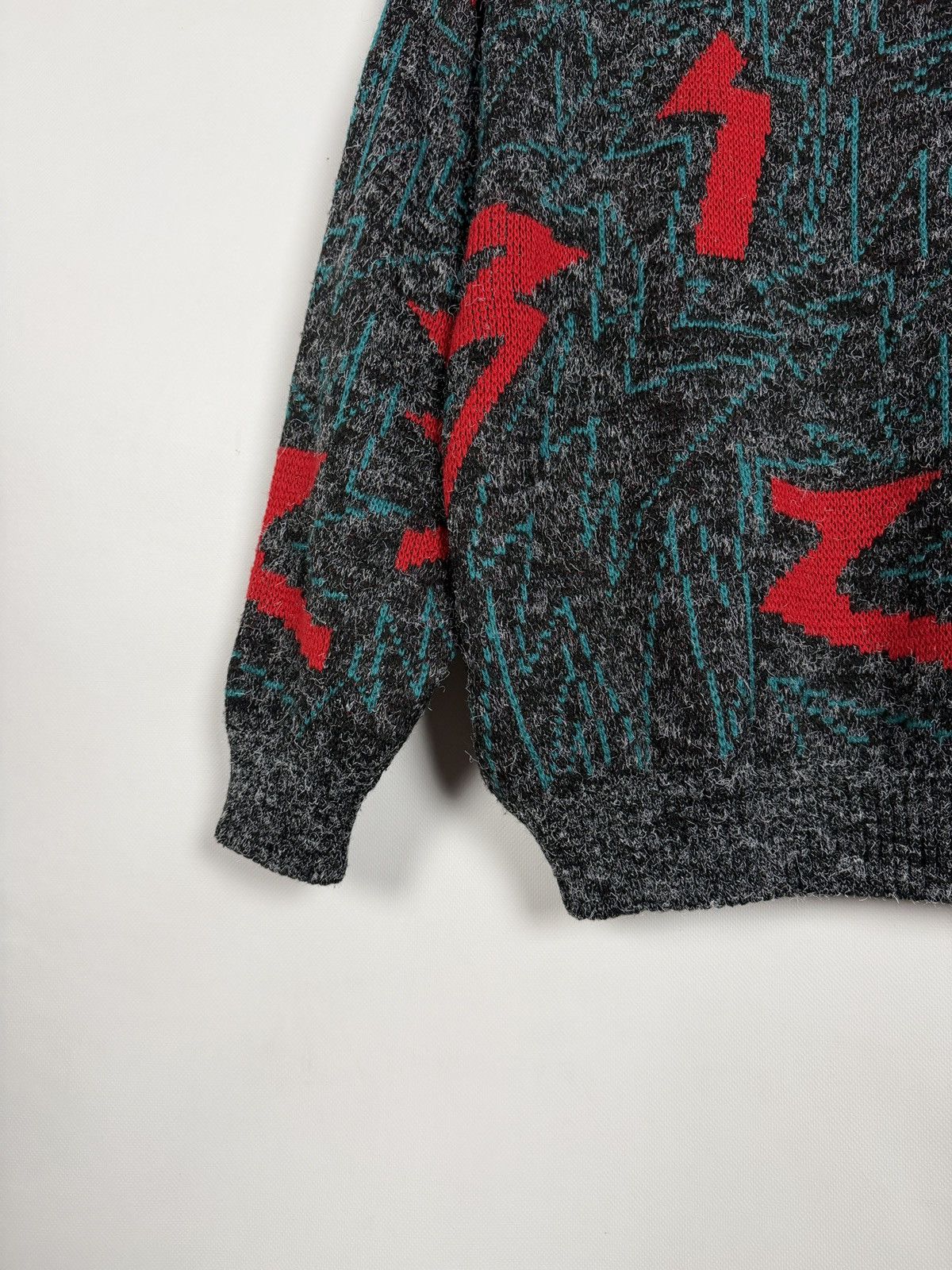 Vintage Mr. Rodia Vintage Crew Sweater Lightning Pattern Pullover Size US S / EU 44-46 / 1 - 11 Thumbnail