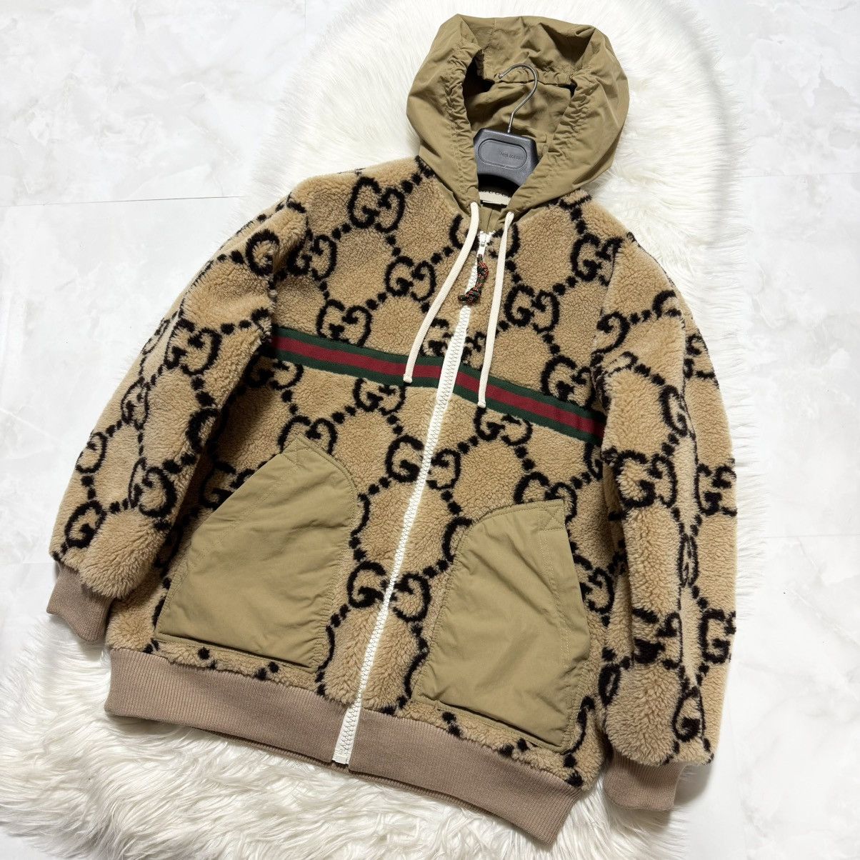 Gucci Gucci maxi GG pattern Sherry line bomber jacket S Size S / US 4 / IT 40 - 6 Thumbnail