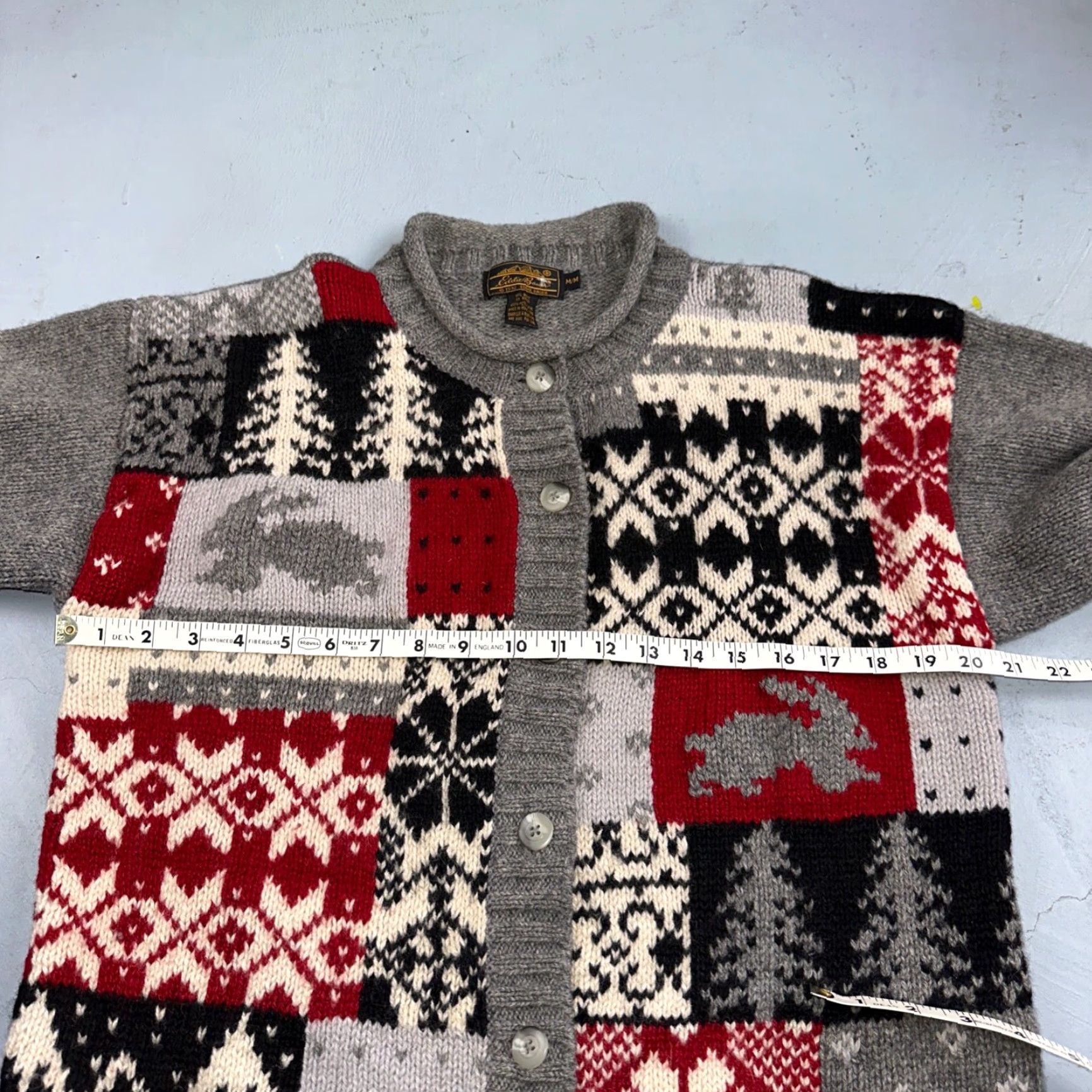 Eddie Bauer VINTAGE Eddie Bauer Cardigan Sweater M Gray Snowflake Nordic Patchwork Wool Womens Size M / US 6-8 / IT 42-44 - 5 Thumbnail