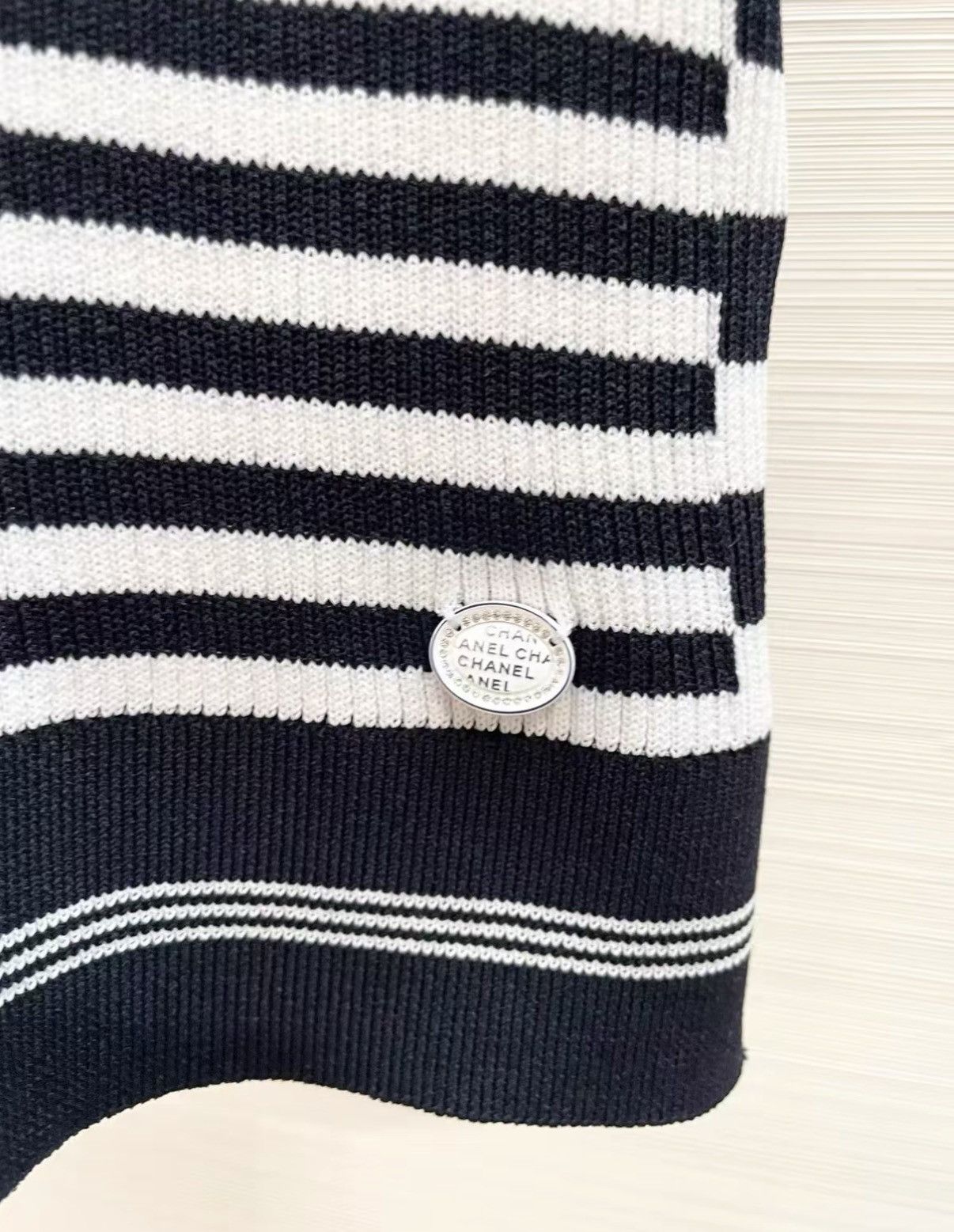 Chanel Chanel Striped Knit Tank Top J33 Size XS / US 0-2 / IT 36-38 - 4 Thumbnail