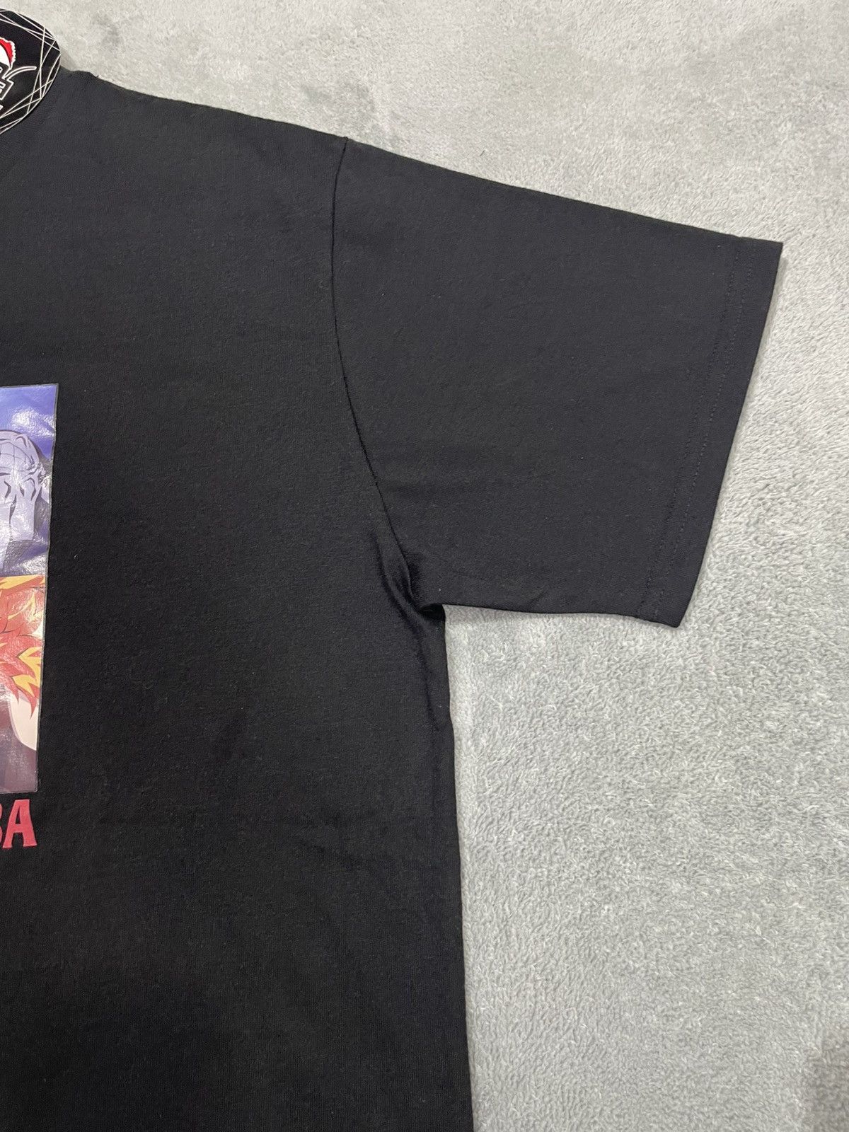 Anime DEMON SLAYER-KIMETSU NO YAIBA MUGEN TRAIN TSHIRT Size US L / EU 52-54 / 3 - 3 Thumbnail