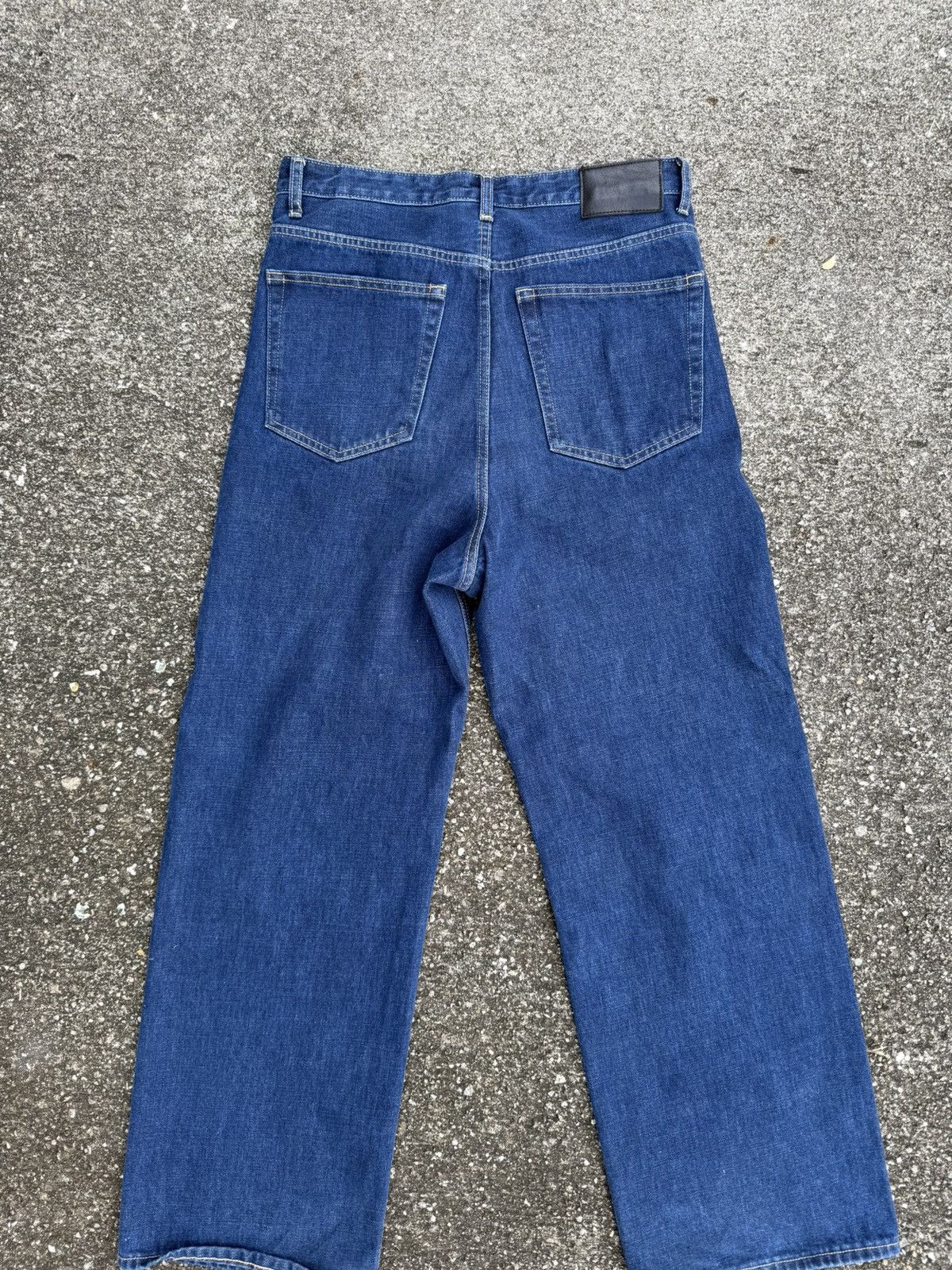 Vuja De Wes Relaxed Selvaged Jeans in Indigo Blue Size US 31 - 2 Thumbnail