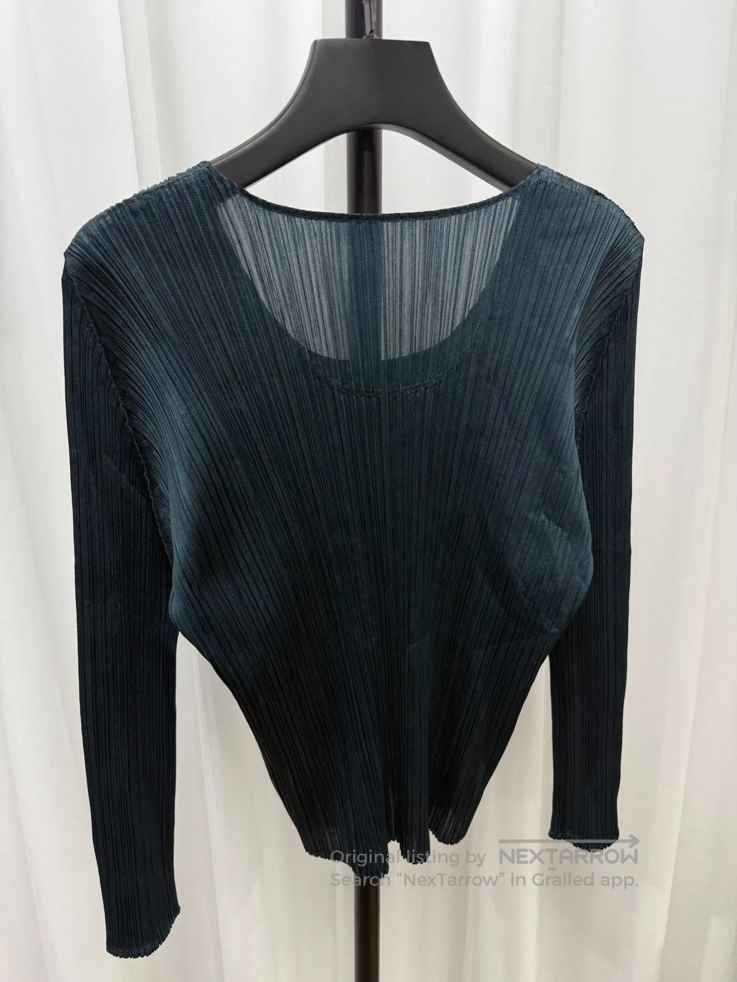 Pleats Please Issey Miyake ISSEY MIYAKE Pleats Please Pleated Crew Neck Top. Size L / US 10 / IT 46 - 7 Thumbnail