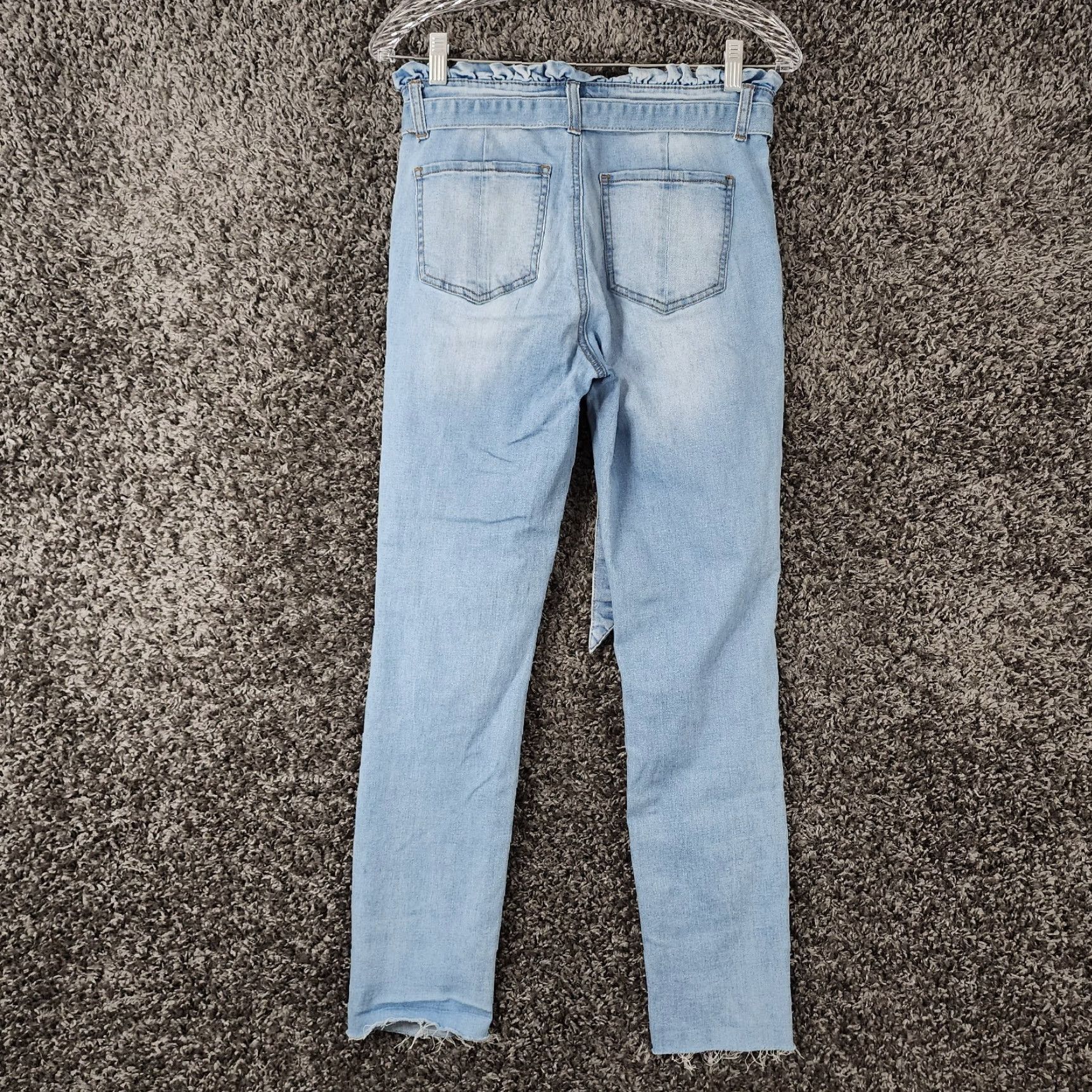 Vintage Ashley Mason Jeans Women's Light Wash Belted Ankle Blue Size 7 Size 28" / US 6 / IT 42 - 6 Thumbnail
