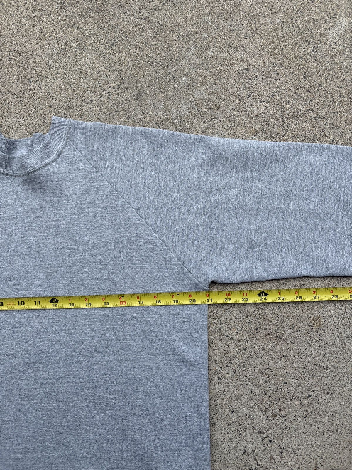Fruit Of The Loom × Vintage Vintage 1990s BVD Grey Blank Sweatshirt Size L Size US L / EU 52-54 / 3 - 6 Thumbnail