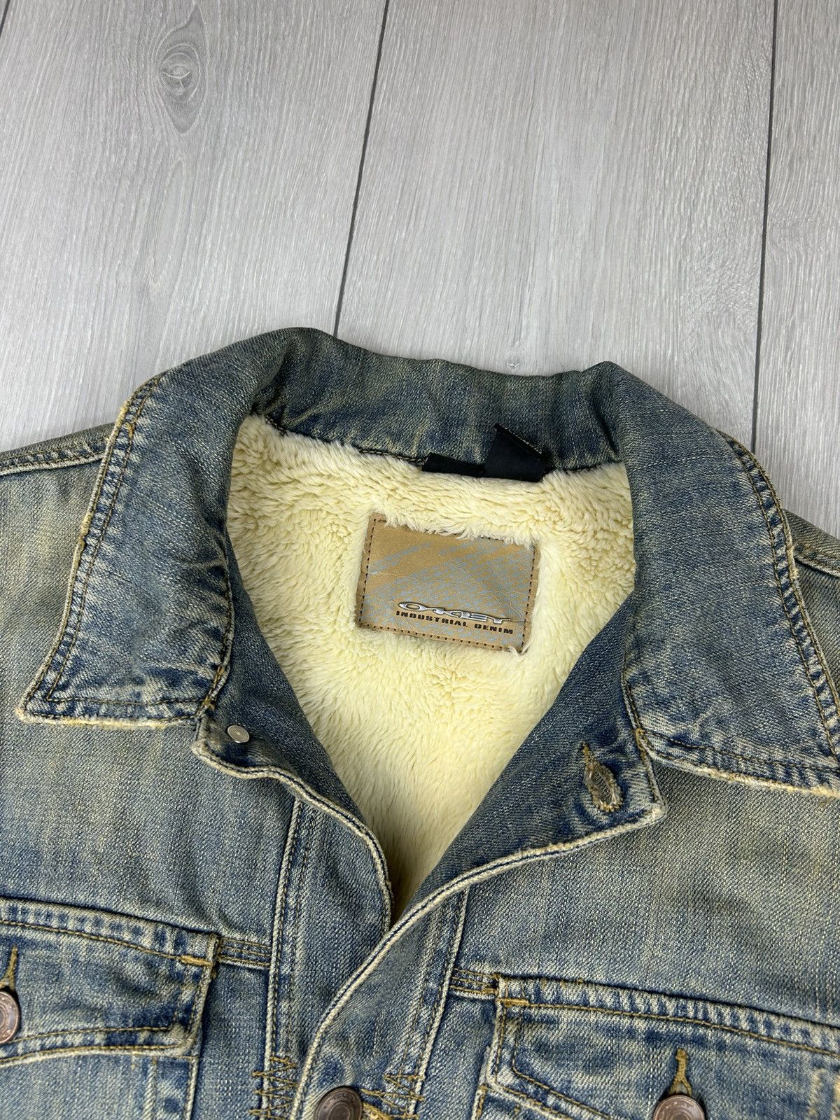 Oakley × Vintage Oakley Vintage Winter Denim Jacket Size L Size US L / EU 52-54 / 3 - 5 Thumbnail