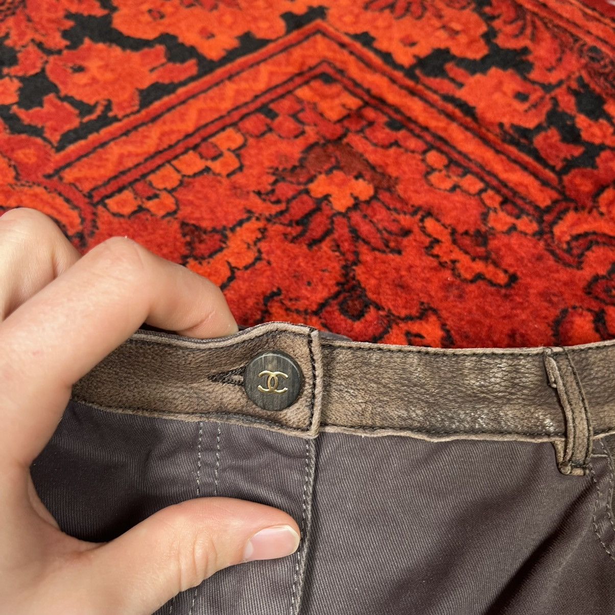 Chanel Vintage CHANEL 01A Fall 2001 RTW Pants Leather Trim CC Logo Size 30" / US 8 / IT 44 - 10 Thumbnail