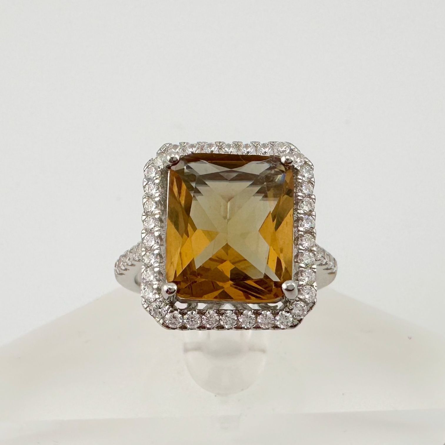 Other Elegant Emerald Cut Lab Created Sultanite Ring - Beautiful D Size ONE SIZE - 5 Thumbnail