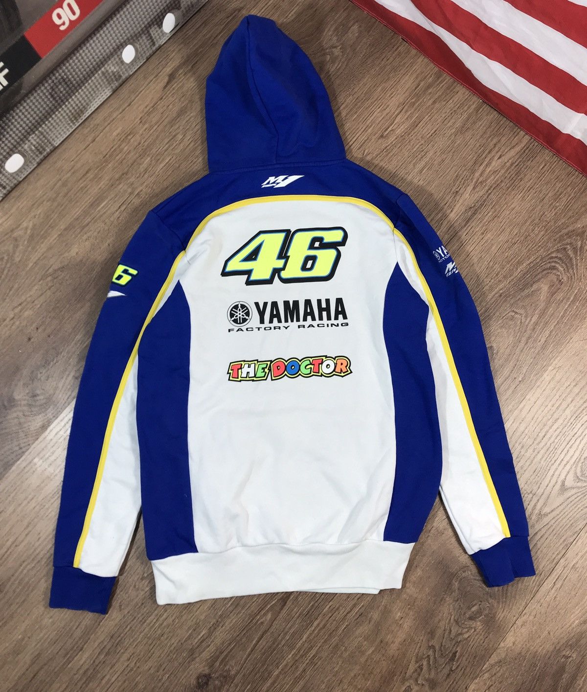 Yamaha Yamaha Valentino Rossi 46 Racing Hoodie Size US M / EU 48-50 / 2 - 10 Thumbnail