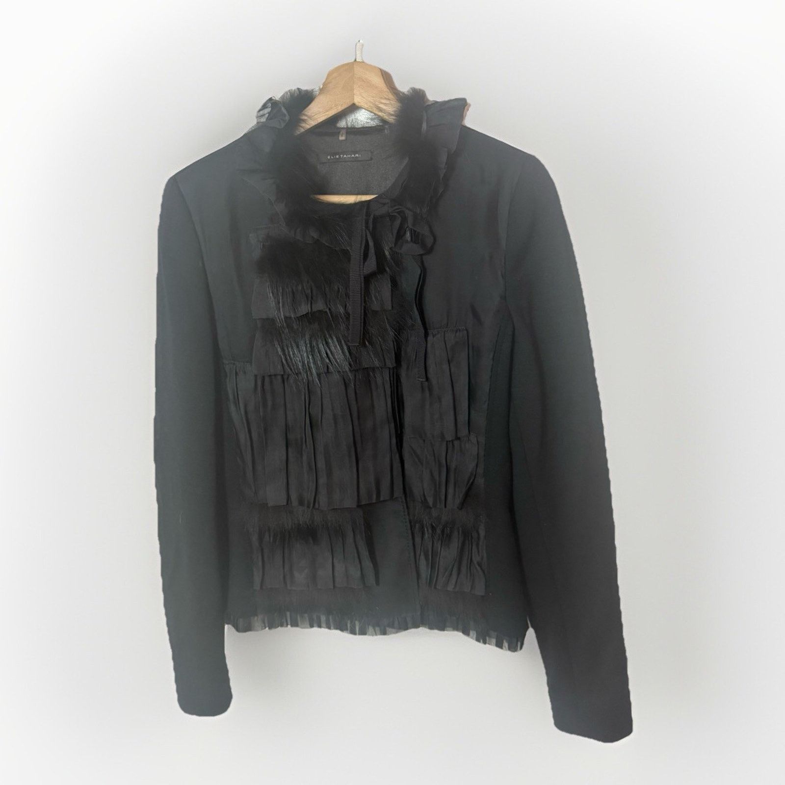 Elie Tahari Elie Tahari Blazer Wool Fox Fur Silk Office Academia Classy Size L / US 10 / IT 46 - 1 Thumbnail