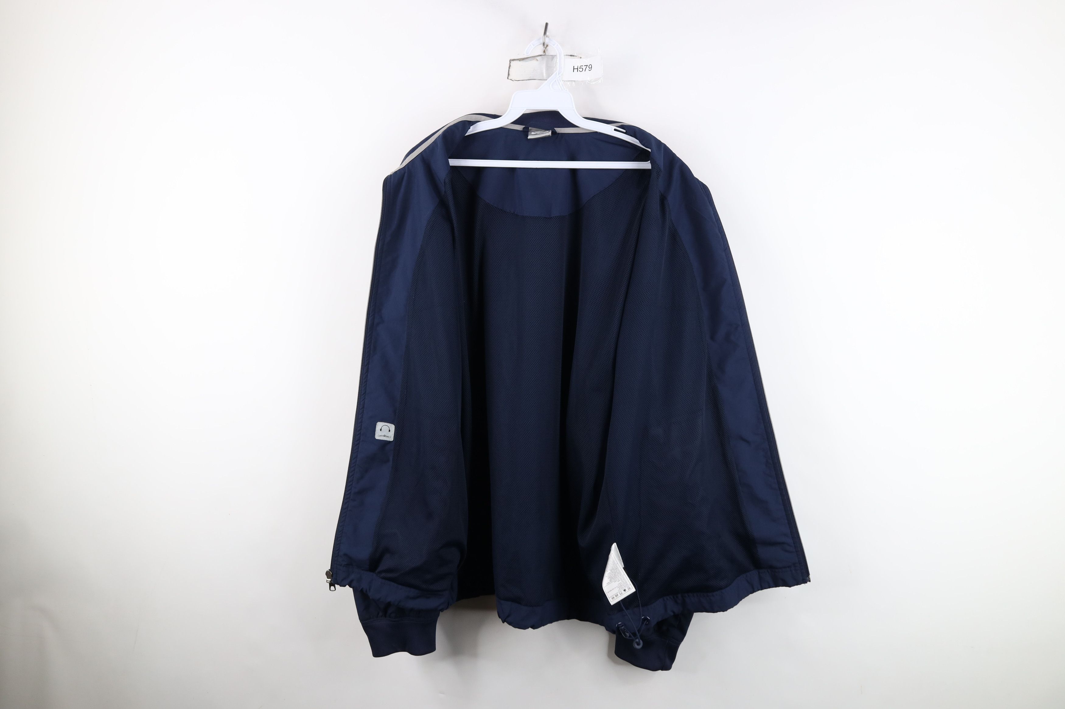 Nike Vintage Y2K Nike Sportswear Swoosh Lined Windbreaker Jacket Size US L / EU 52-54 / 3 - 11 Thumbnail