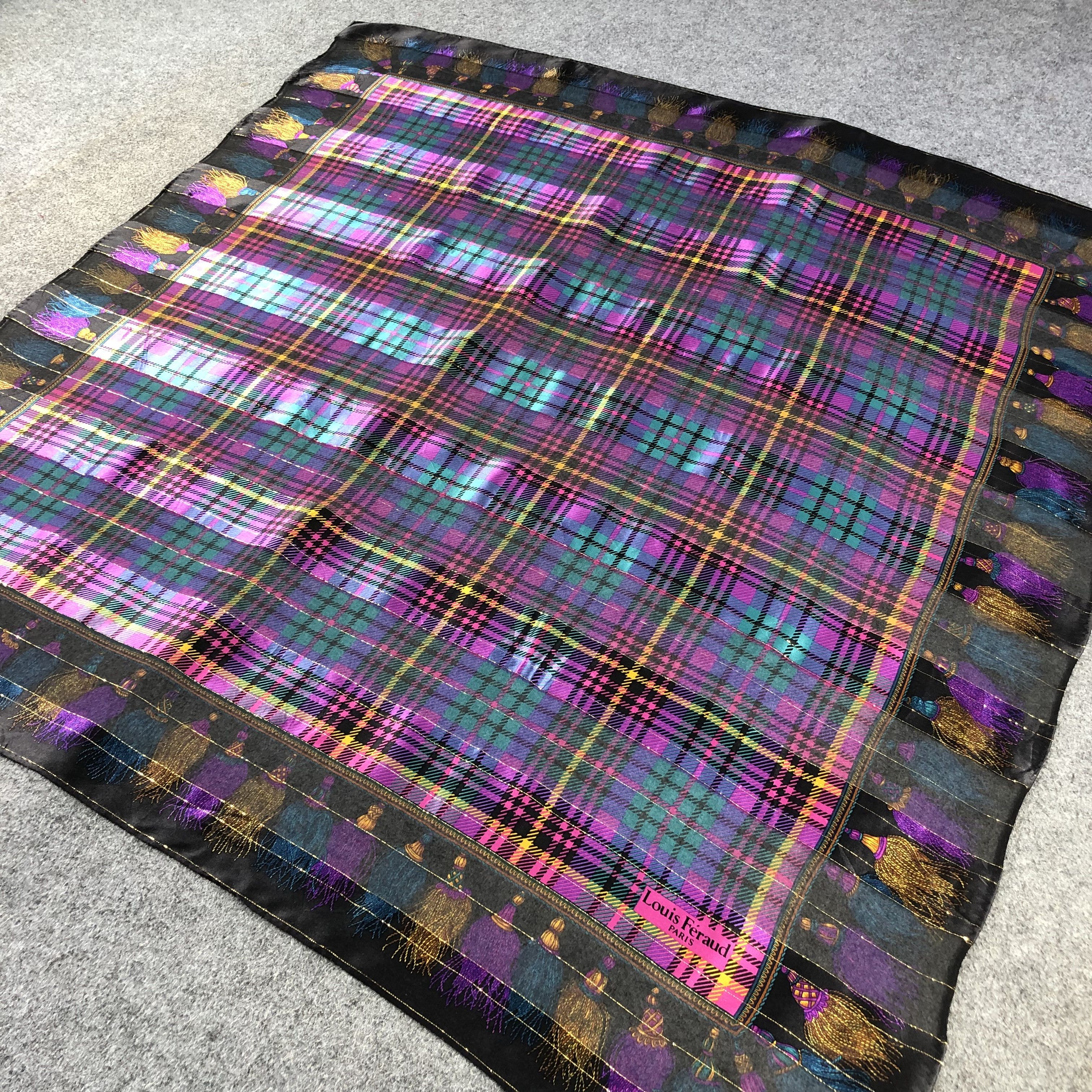 Louis Feraud Louis Feraud Colorful Slit Thread Silk Scarf M868 Size ONE SIZE - 2 Thumbnail