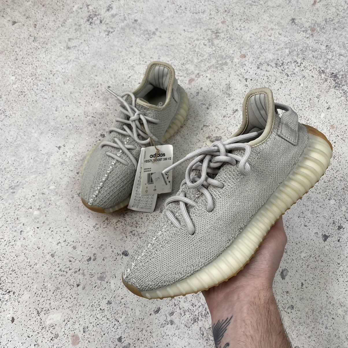 Adidas Adidas Yeezy Boost 350 V2 Sesame (F99710) Size US 6 / IT 36 - 4 Thumbnail
