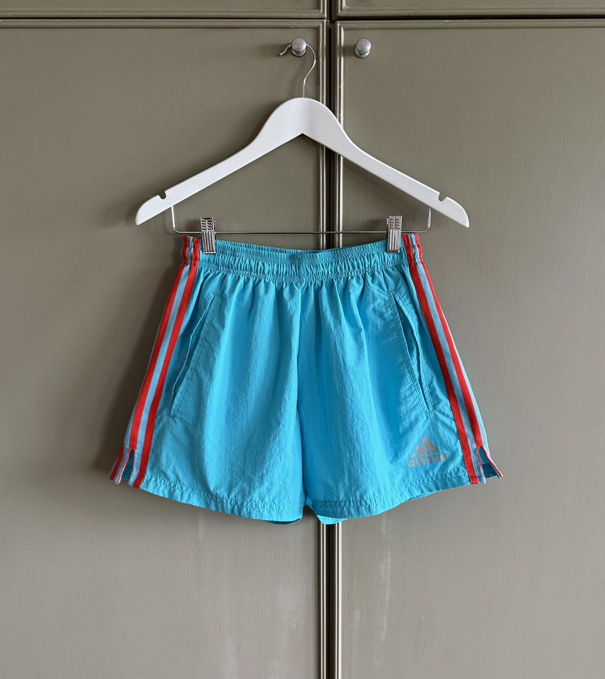Adidas × Gosha Rubchinskiy SS 2018 Hi Vis Blue Rave Shorts Size US 30 / EU 46 - 1 Thumbnail