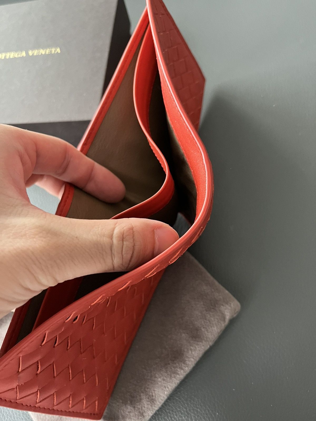 Bottega Veneta Super Rare Brand New Bottega Woven Wallet Limited Edition Size ONE SIZE - 11 Thumbnail