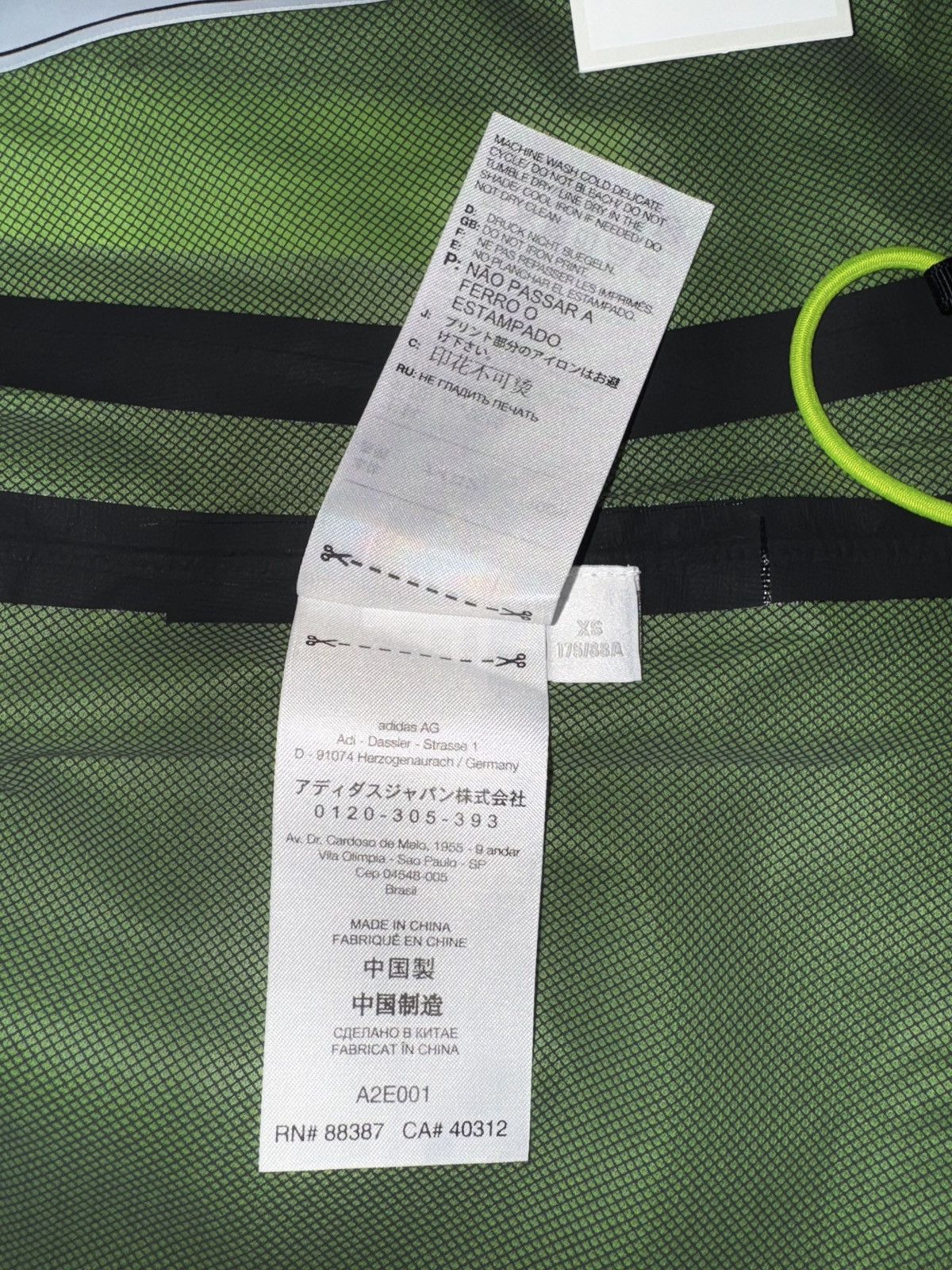Palace × Y-3 × Yohji Yamamoto Palace x Y-3 Parka Waterproof Windbreaker XS (HN9871) Size US XS / EU 42 / 0 - 8 Thumbnail