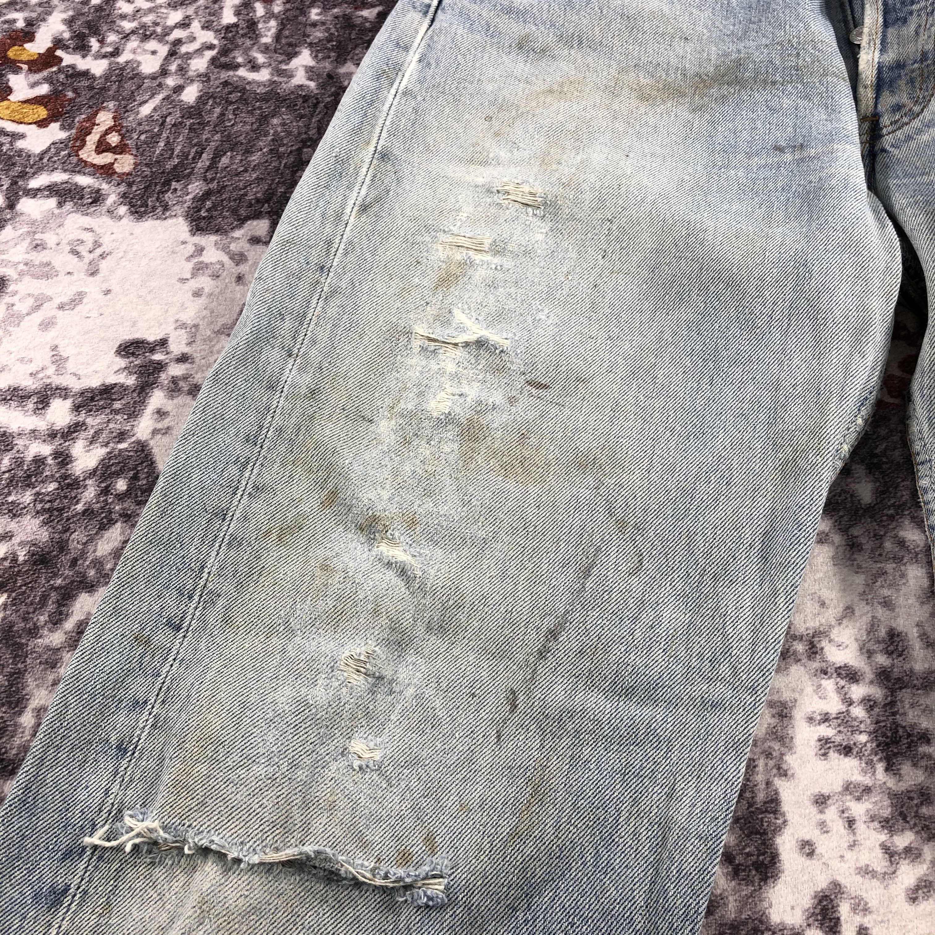 Levi's 90s Vintage Light Wash Levis 501 Jeans-JM2188 Size US 31 - 12 Thumbnail
