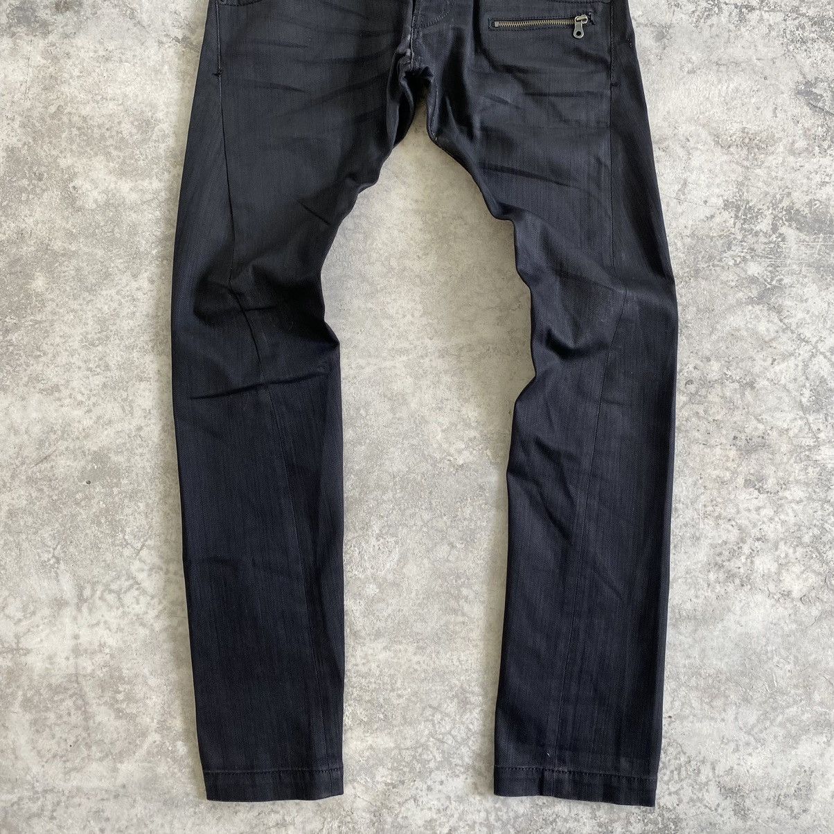 Japanese Brand Vintage Troiso Japan Curved Leg Coated Black Jeans Size US 31 - 3 Thumbnail