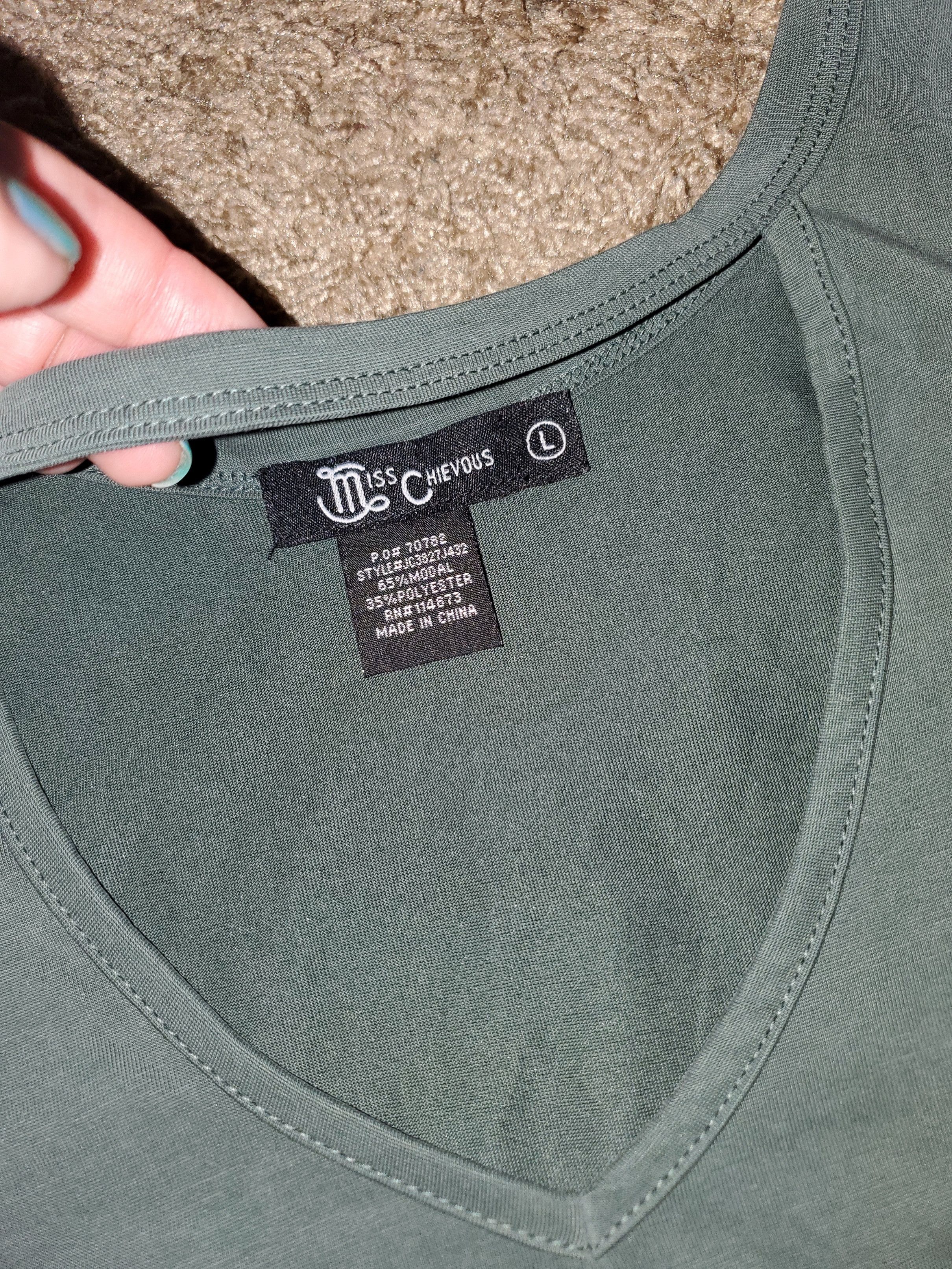 Other *NWT* Miss Chievous Blue/Green Moss Colored Top (size L) Size L / US 10 / IT 46 - 4 Thumbnail