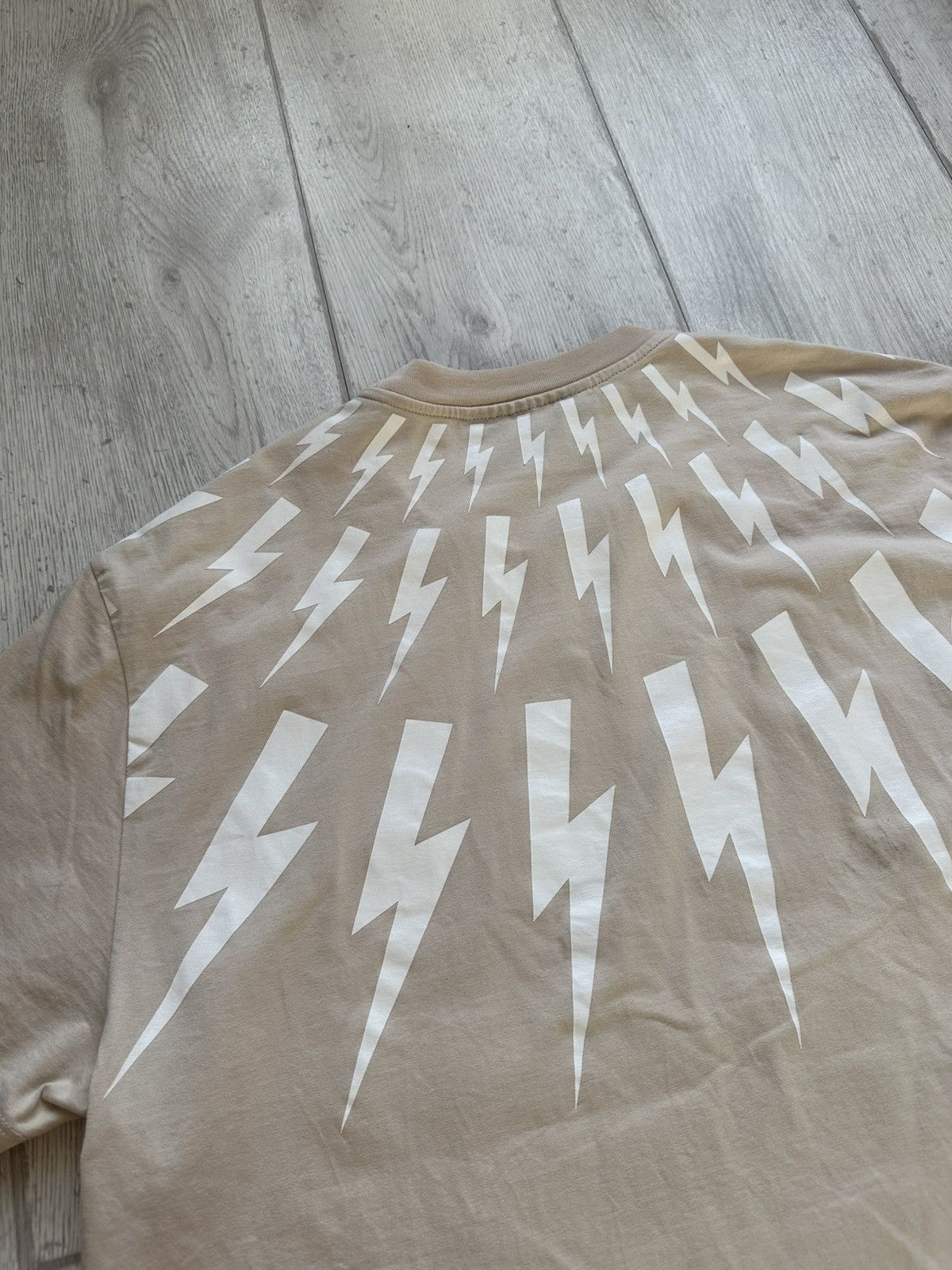 Neil Barrett Neil Barrett Lightening Bolt tee Size US L / EU 52-54 / 3 - 9 Thumbnail