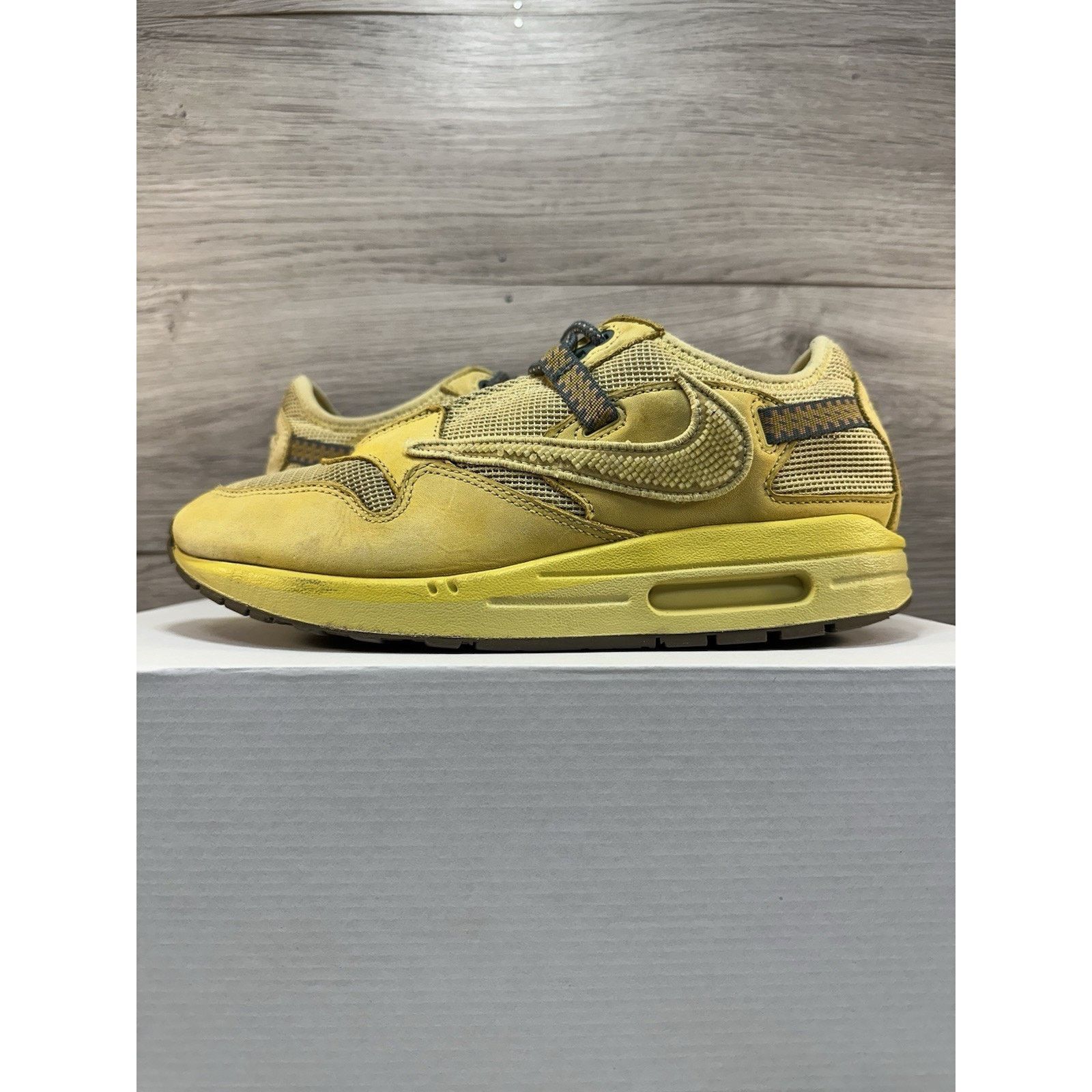 Nike × Travis Scott Nike Air Max 1 x Travis Scott Saturn Gold - Size 8.5 Size US 8.5 / EU 41-42 - 1 Thumbnail