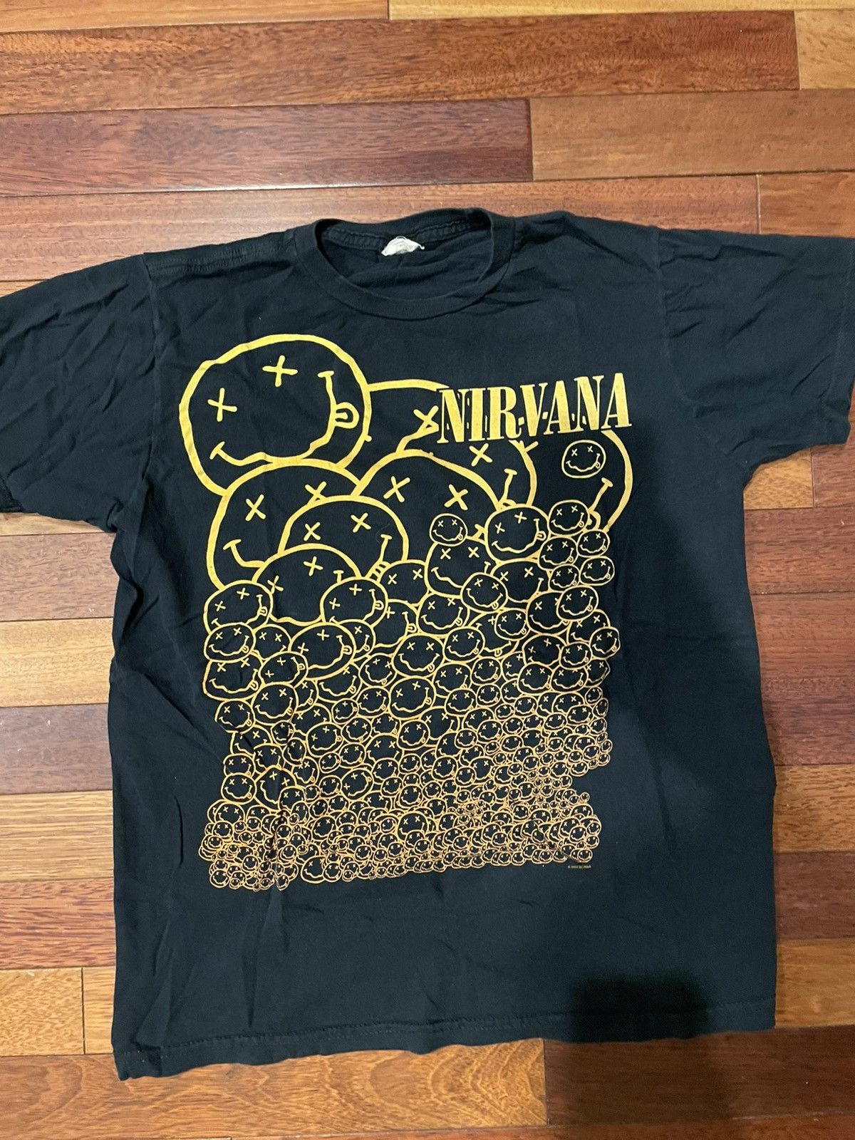 Band Tees × Vintage Vintage Nirvana Many Smiles Graphic Tee Size US S / EU 44-46 / 1 - 2 Thumbnail