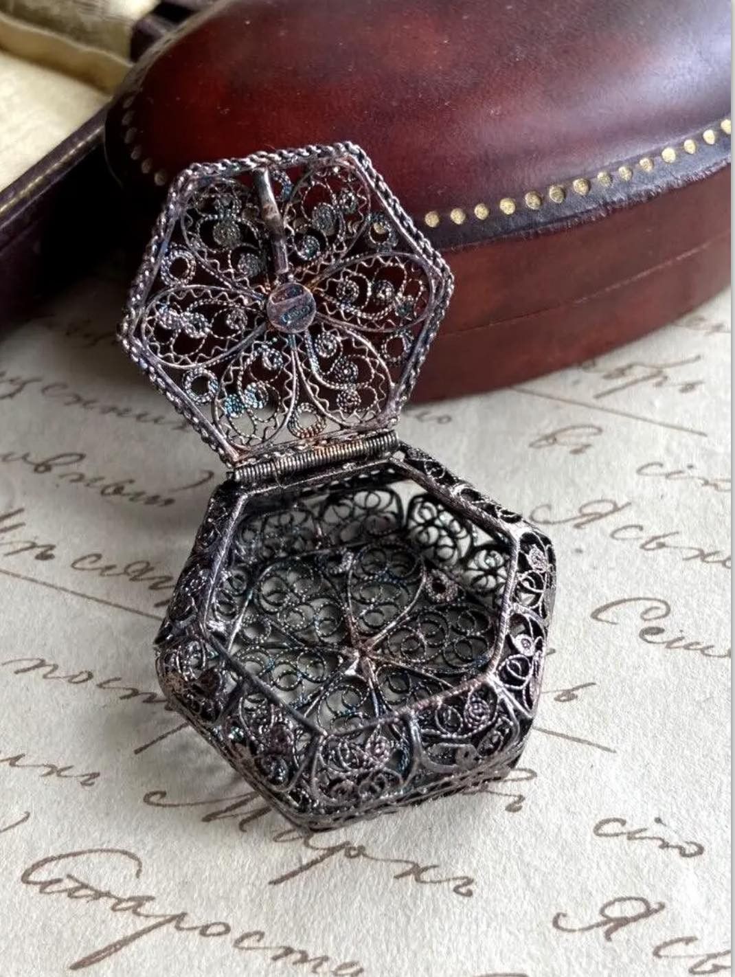 Vintage Vintage Christian Silver 800 Filigree Rosary Box 9.5g Size ONE SIZE - 2 Thumbnail