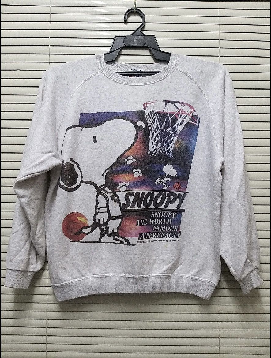 Vintage VINTAGE 80'S SNOOPY BASKETBALL 1989 PULLOVER SWEATSHIRT Size US S / EU 44-46 / 1 - 1 Thumbnail