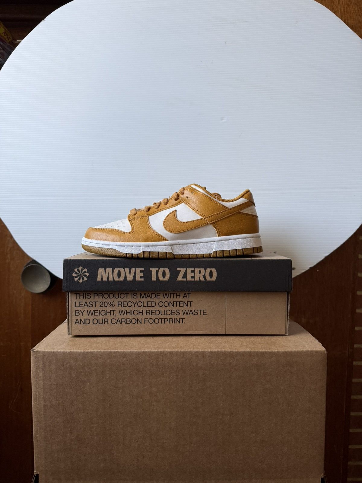 Nike Nike Dunk - Phantom/ Gold - size 7w - 5.5m Size US 7 / IT 37 - 1 Thumbnail