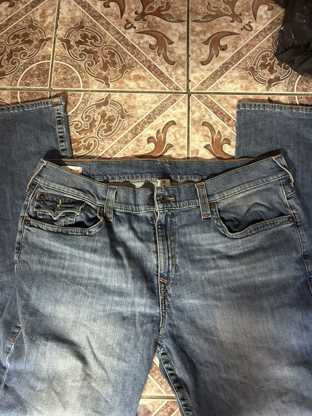 True Religion True Religion Straight Jeans Size US 40 / EU 56 - 2 Thumbnail