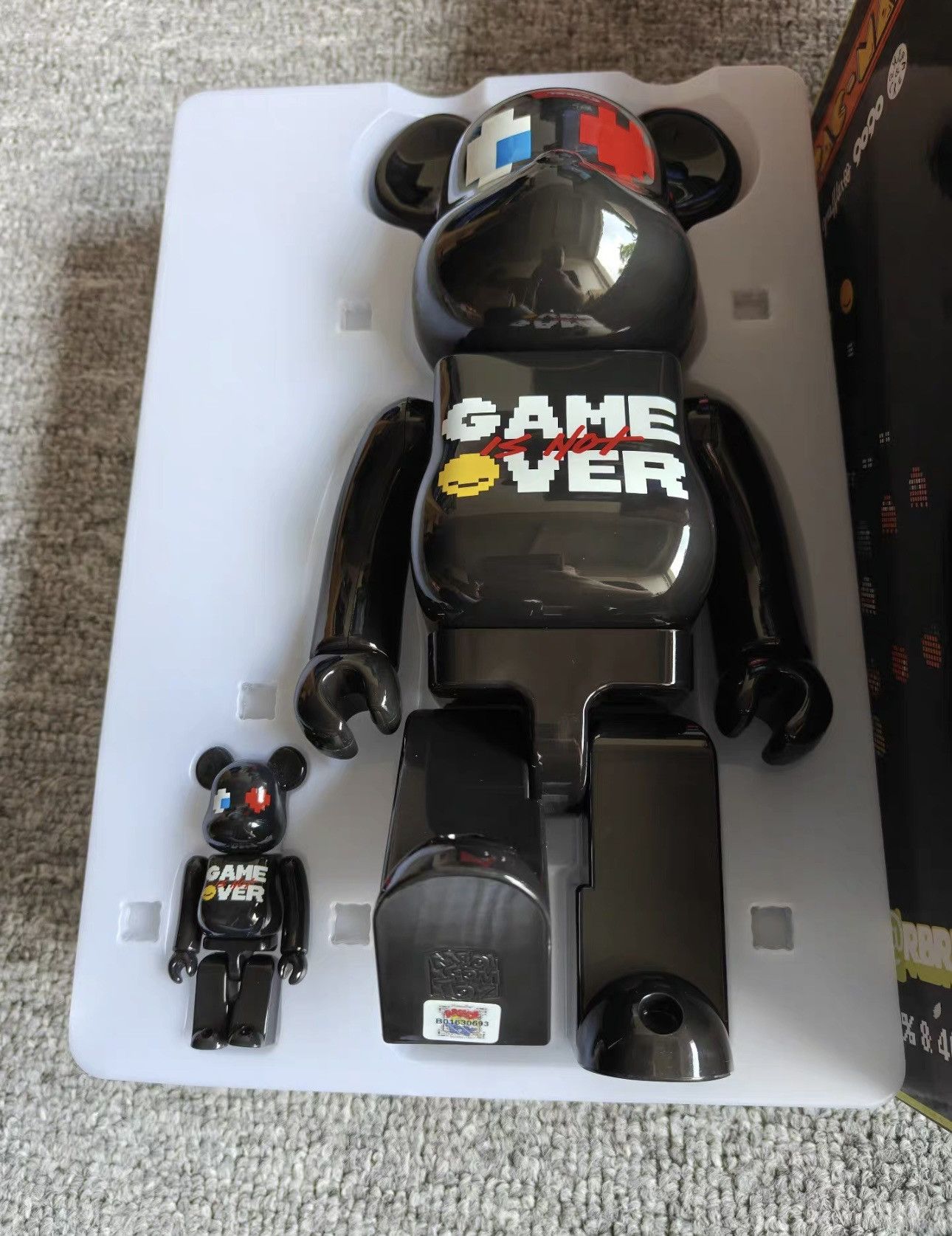Japanese Brand × Medicom Toy Bearbrick PAC-MAN GRAFFLEX 9090 S.H.I.P&crew 100% & 400% Set Size ONE SIZE - 1 Thumbnail