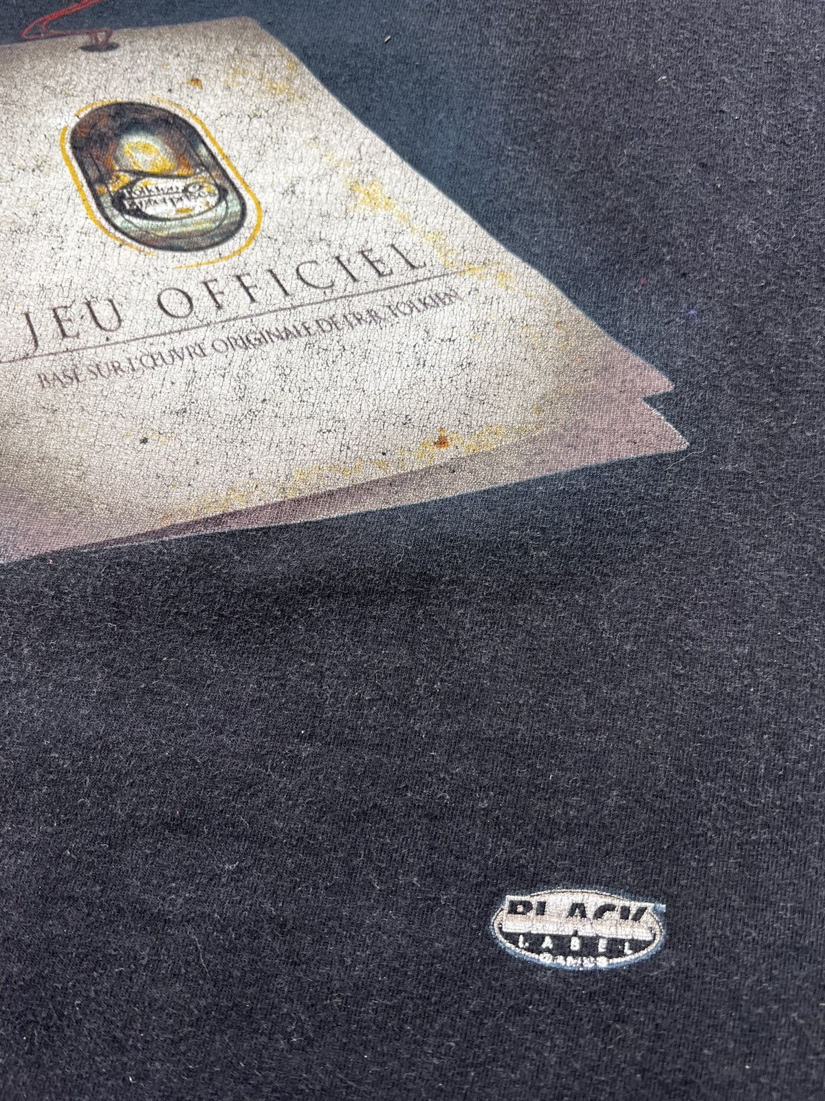 Vintage VINTAGE 90s lord of rings “Le seigneur” rare t shirt Size US XL / EU 56 / 4 - 11 Thumbnail