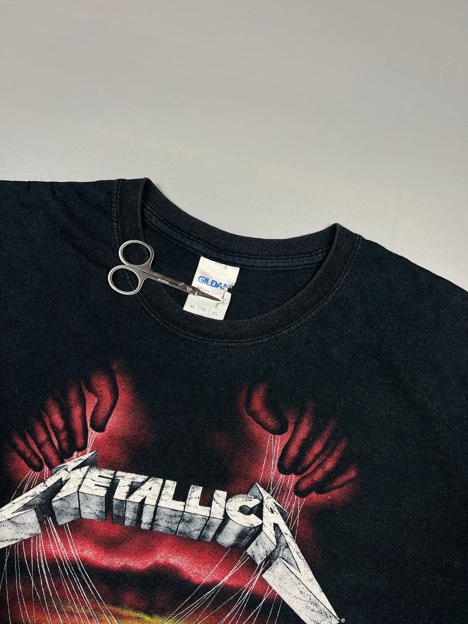 Band Tees Vintage Black Metalica Master Of Puppets 2007 T-Shirt Size US XL / EU 56 / 4 - 7 Thumbnail