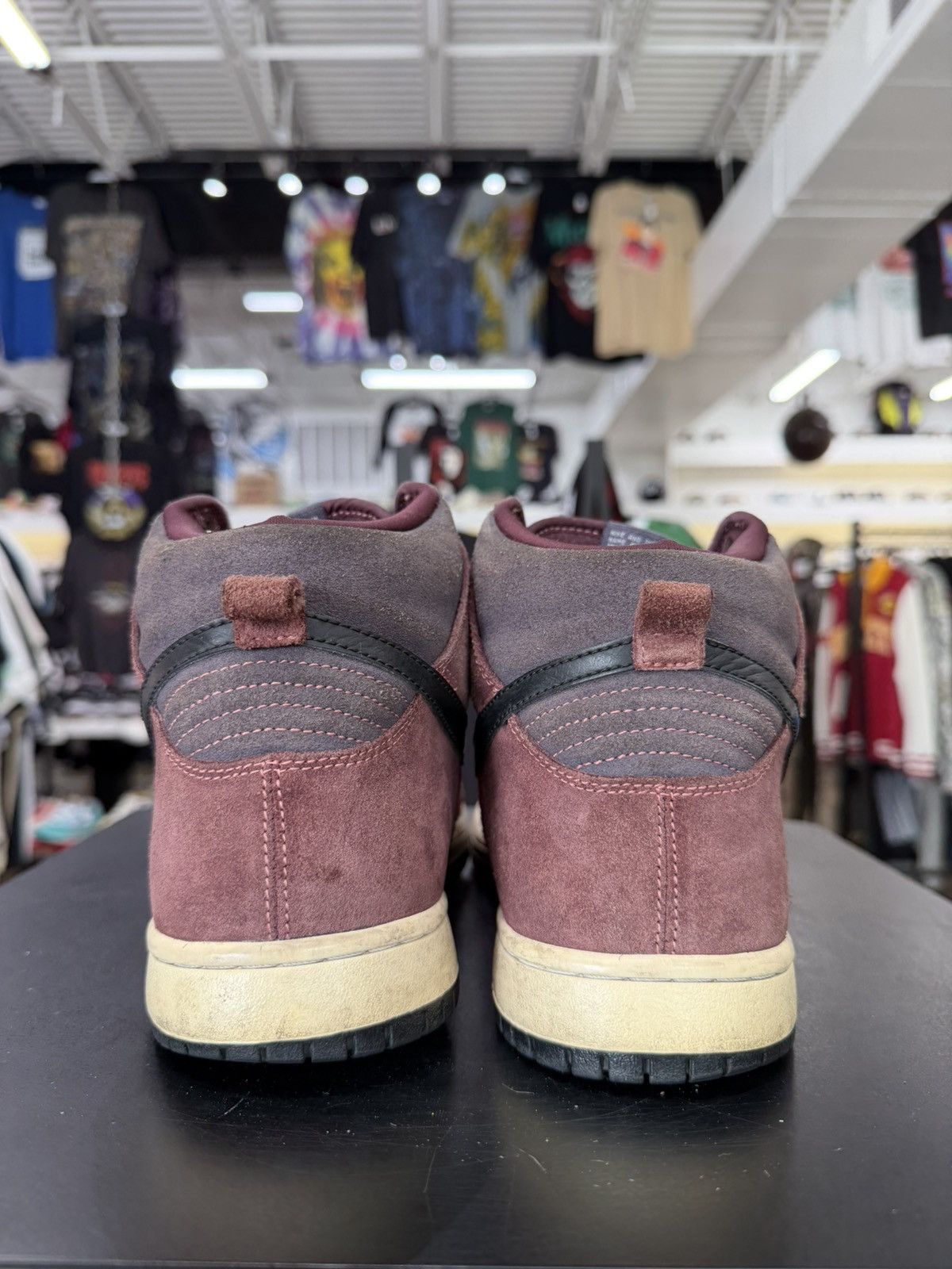 Nike Nike SB Dunk High Deep Burgundy Gridiron Size 9.5 Size US 9.5 / EU 42-43 - 5 Thumbnail