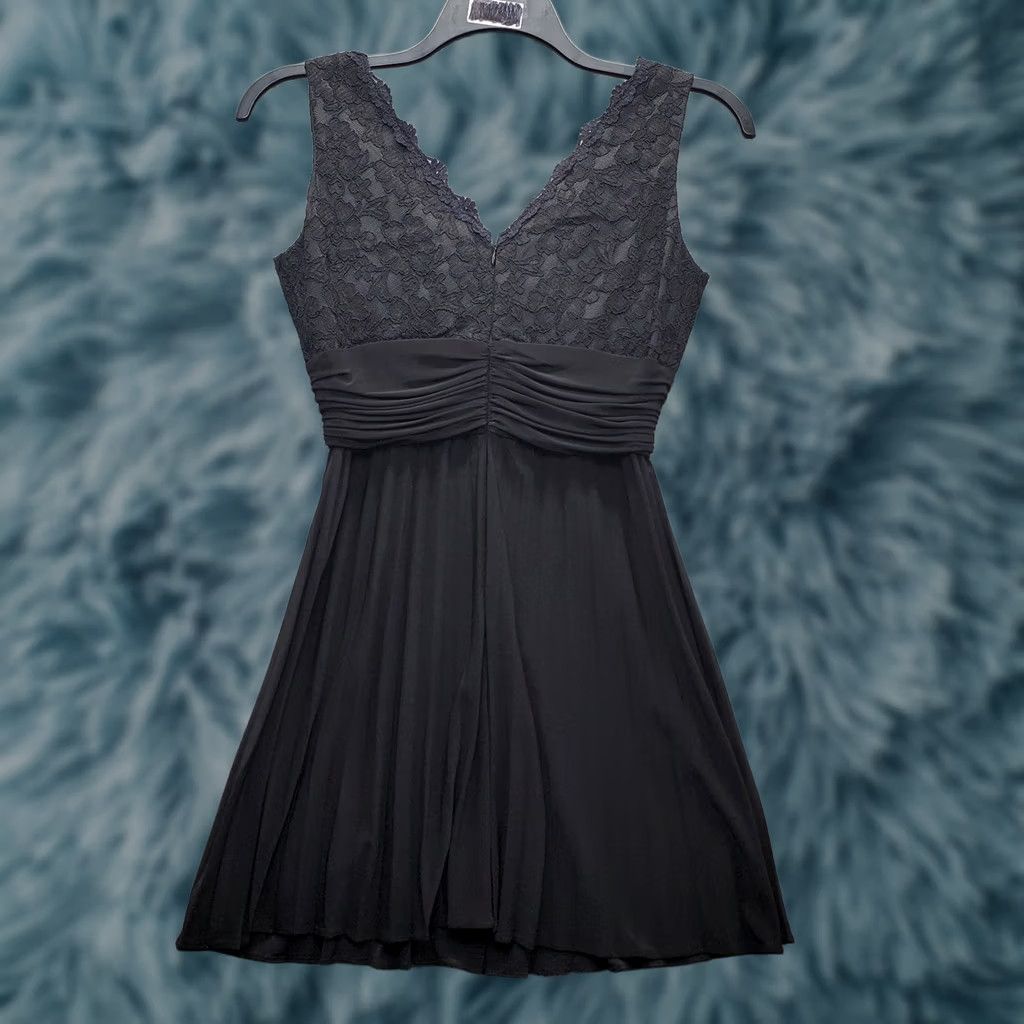 Vintage Jessica Howard Sheath Dress Womens 6P Black Empire Waist Back Zip Size M / US 6-8 / IT 42-44 - 1 Thumbnail