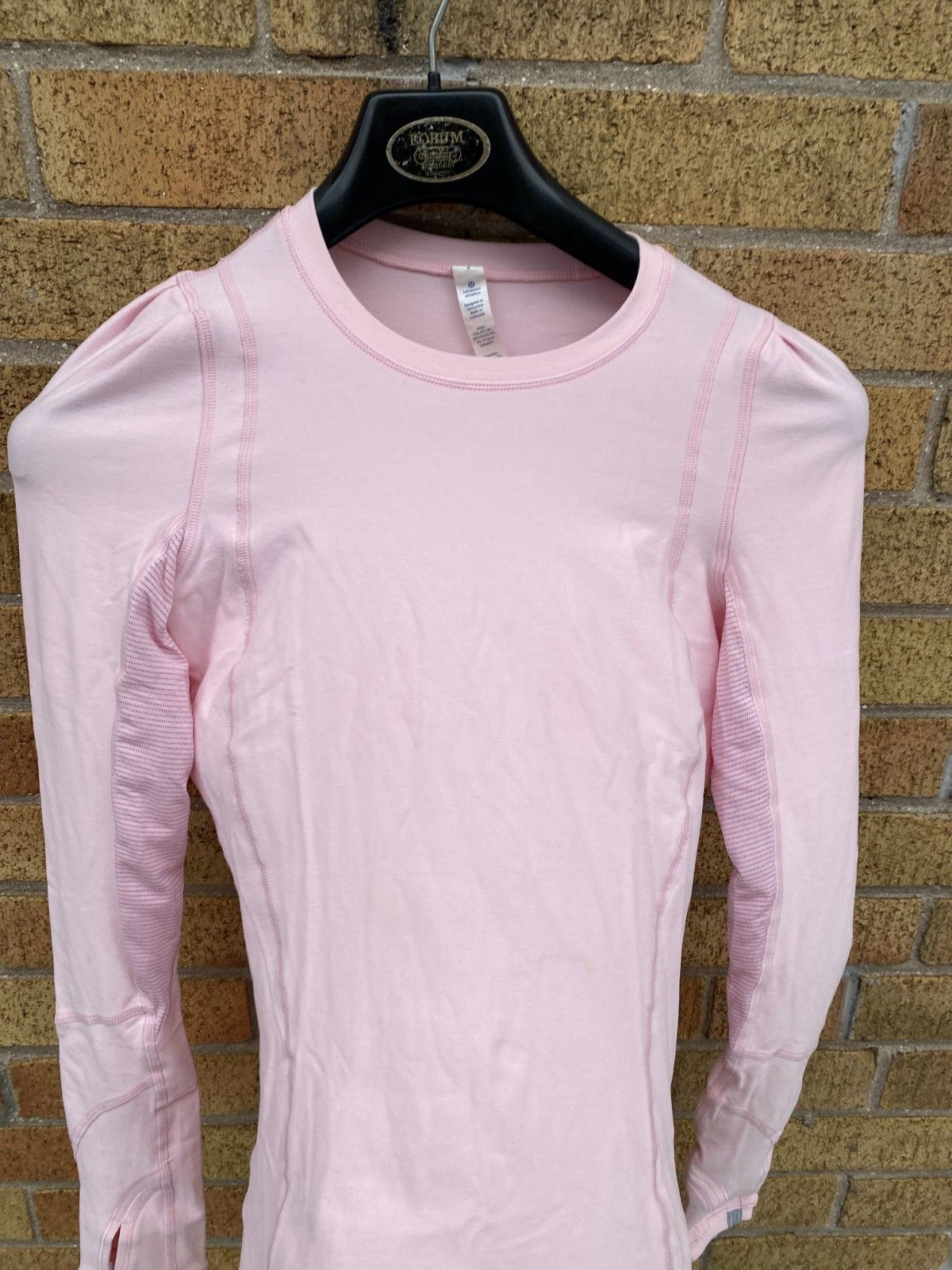 Lululemon LULULEMON Swiftly Long Sleeve Hip Length Pink Peony Size 2 Size XS / US 0-2 / IT 36-38 - 3 Thumbnail