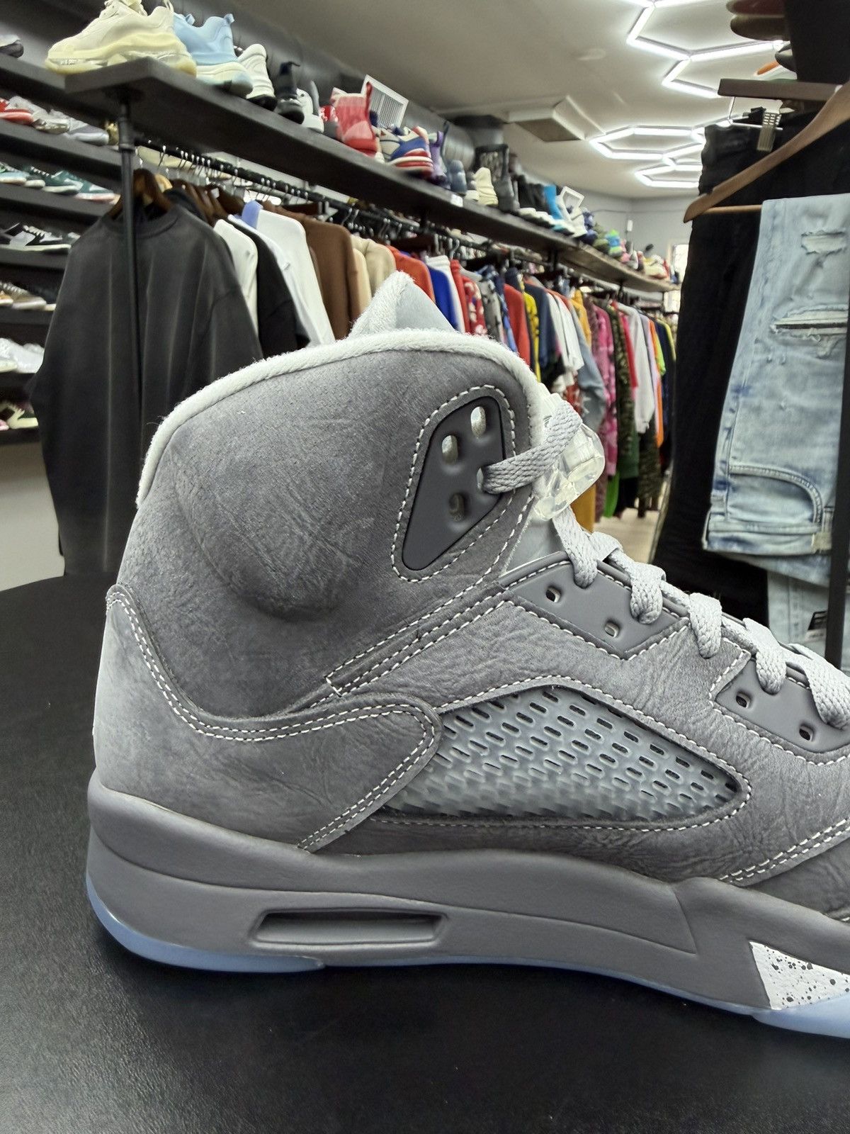 Jordan Brand Size 10.5 - Jordan 5 Retro Wolf Grey Size US 10.5 / EU 43-44 - 7 Thumbnail