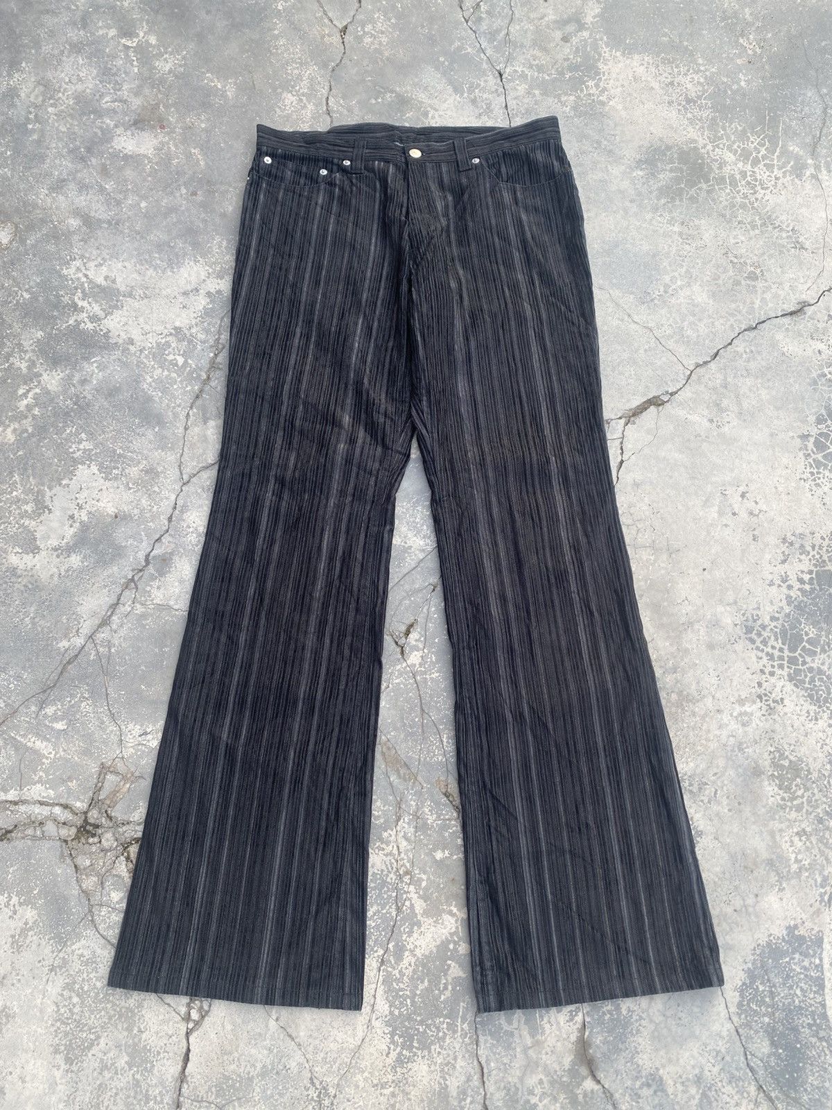 Tornado Mart MODERN LOVERS TORNADO MART Black Velvet Corduroy Flared Size US 32 / EU 48 - 2 Thumbnail