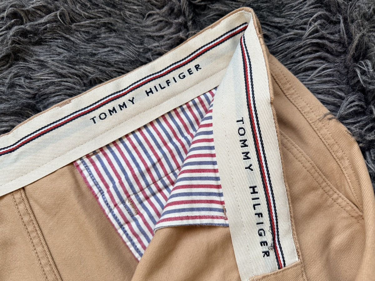 Tommy Hilfiger Tommy Hilfiger tan tapered chino pants Size US 38 / EU 54 - 3 Thumbnail