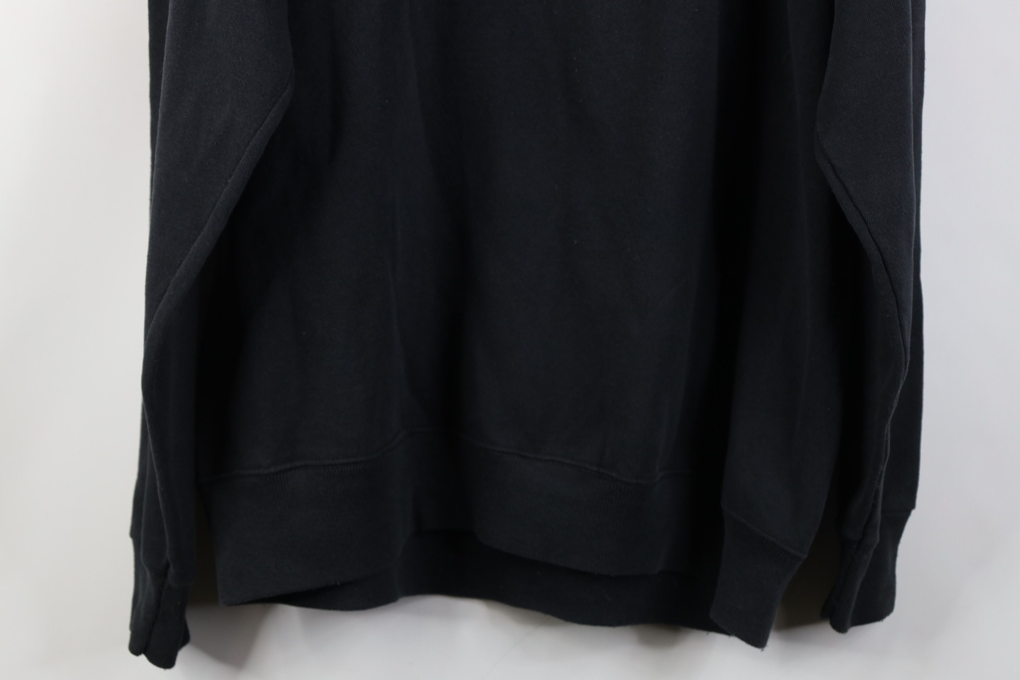 Vintage Vintage 90s Noel Santa Christmas Crewneck Sweatshirt USA Size L / US 10 / IT 46 - 13 Thumbnail
